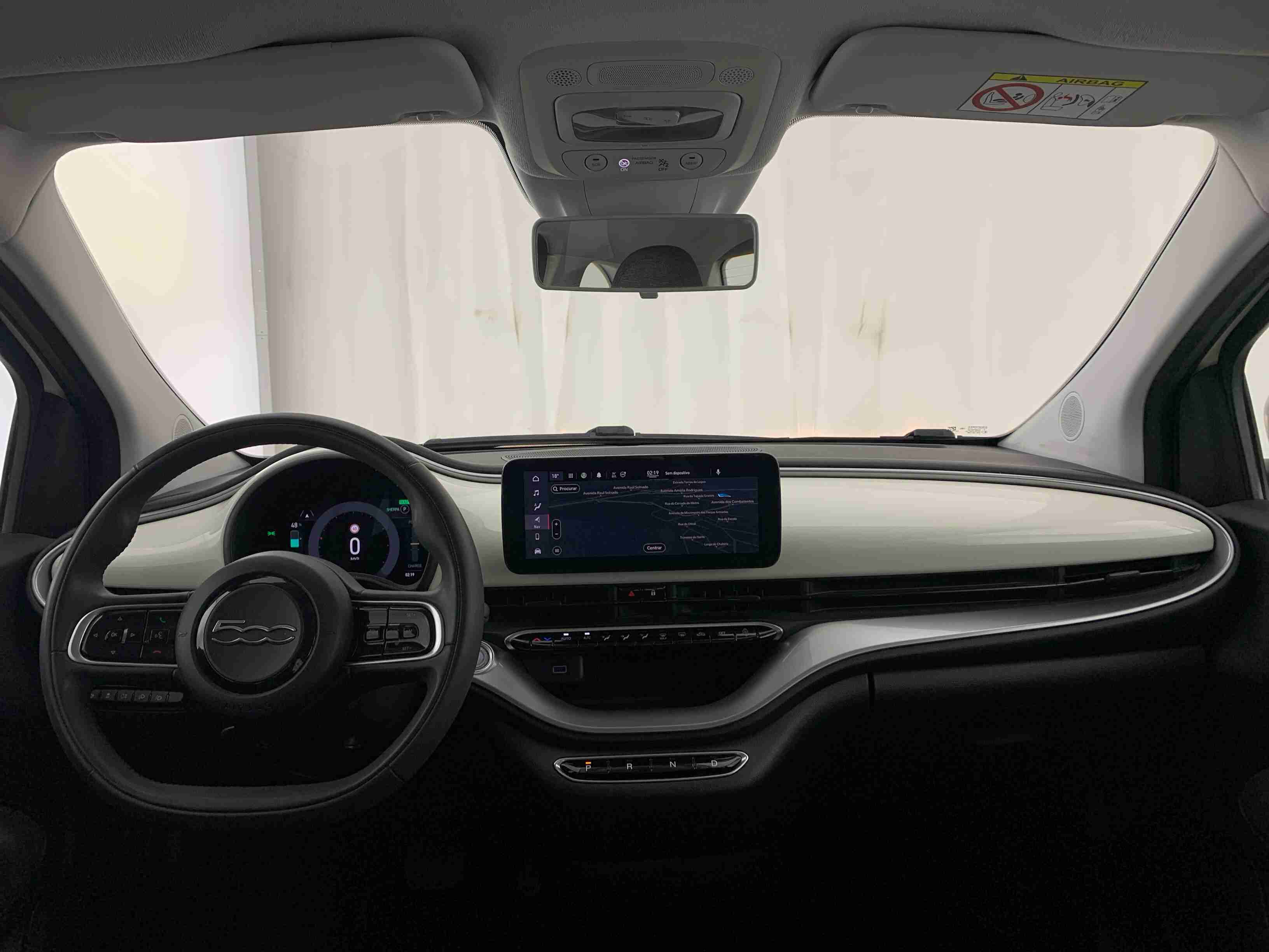Fiat 500e 500e 42 kWh Icon — fotografia 13