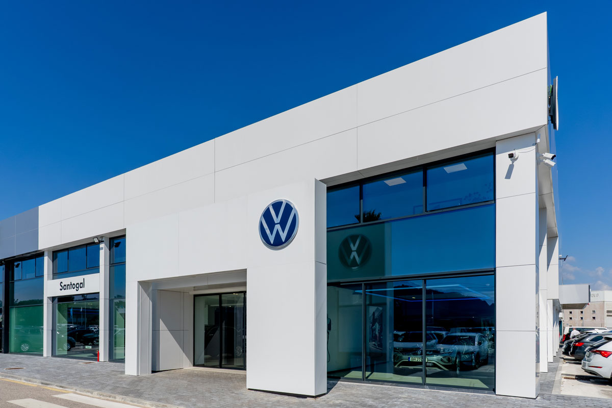 Santogal Volkswagen Abrunheira Stand 1 (2)