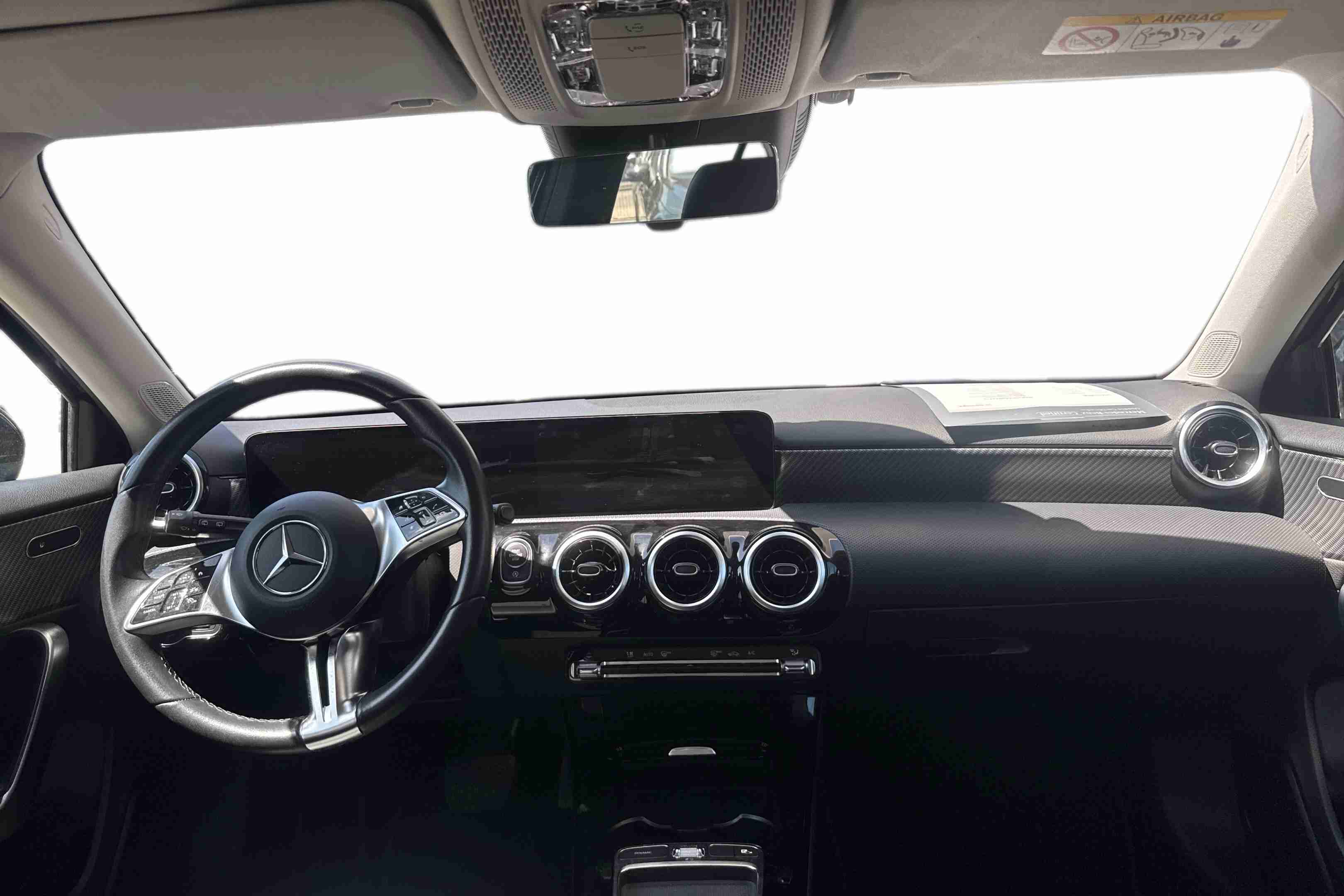 Mercedes-Benz Classe A A 200 — fotografia 9