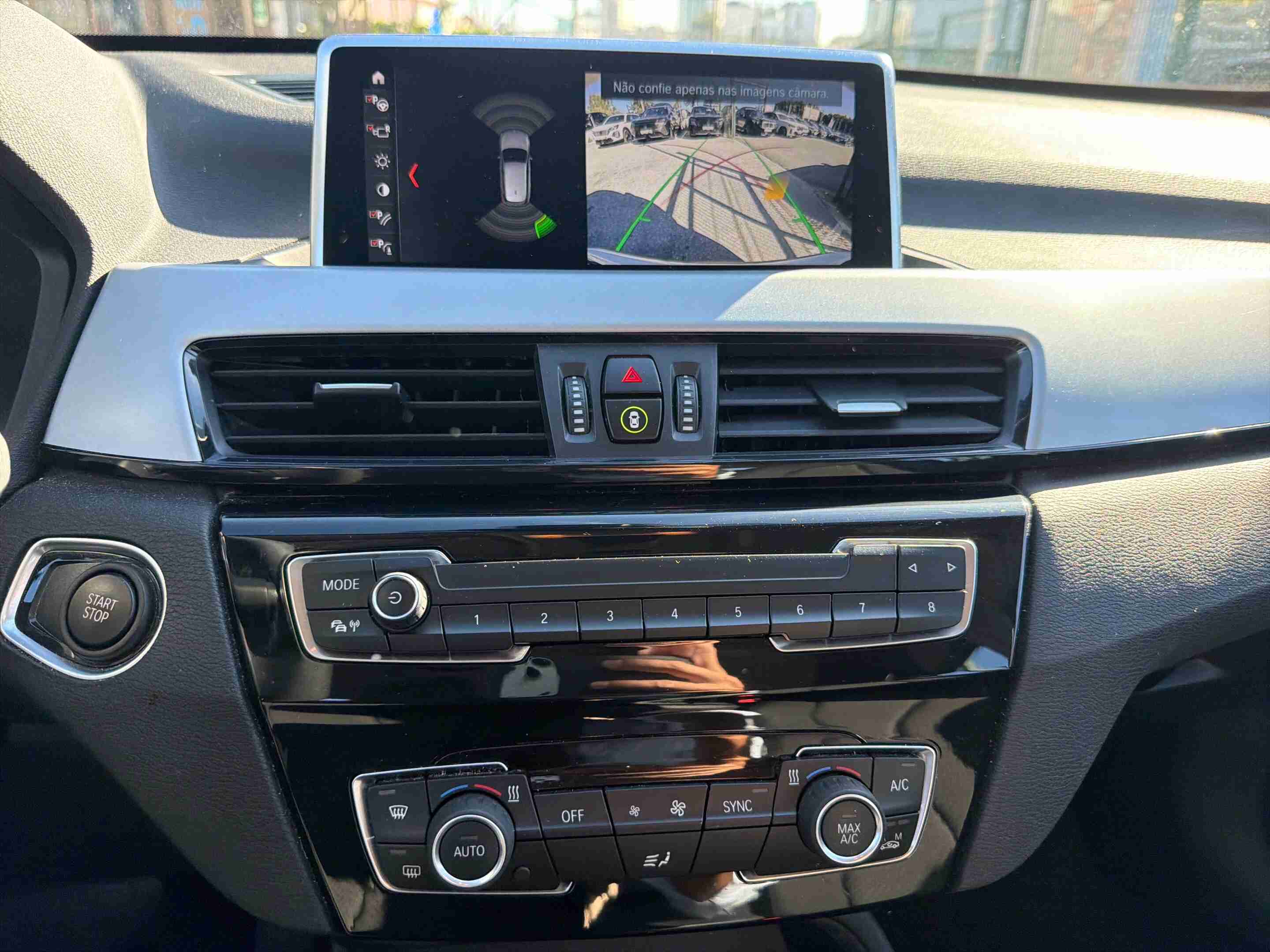 BMW X1 X1 25 e xDrive — fotografia 17