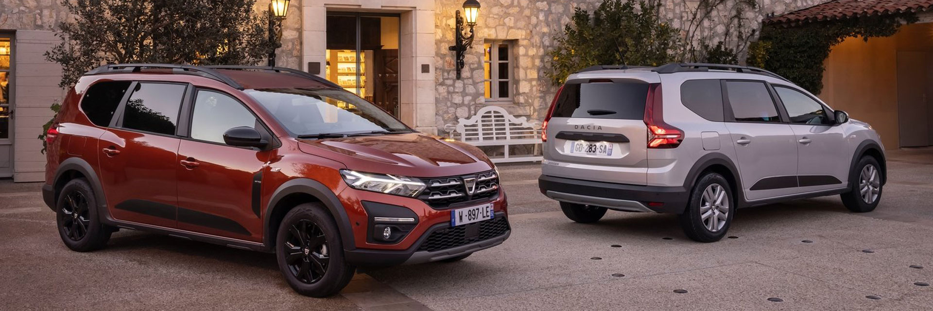 DACIA JOGGER Slider Grande#1