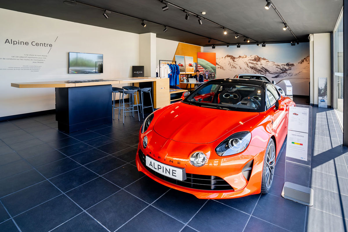 Santogal Alpine Stand Chelas 2