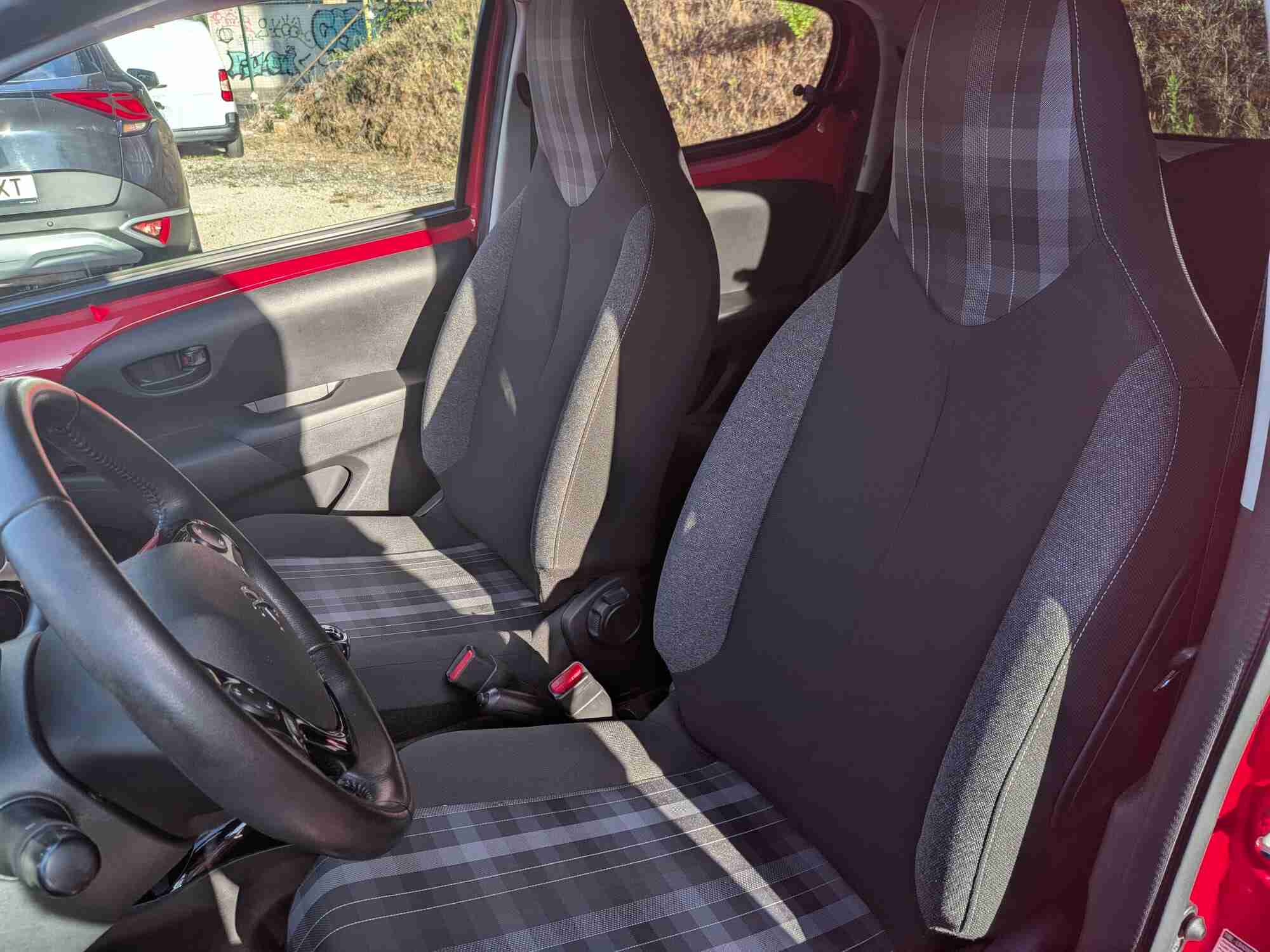 Peugeot 108 108 1.0 VTi Style — fotografia 10