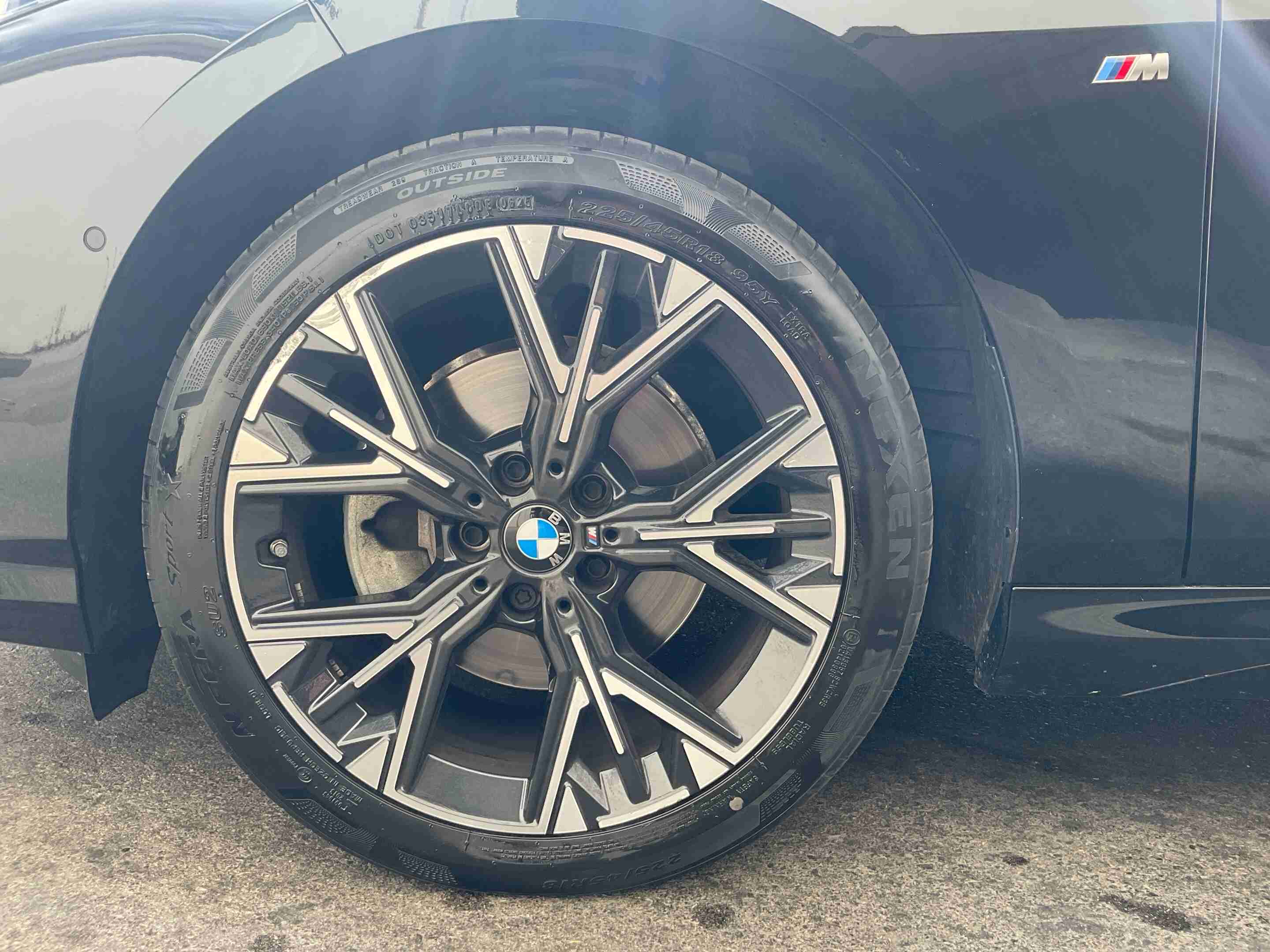 BMW Série 2 216 — fotografia 8