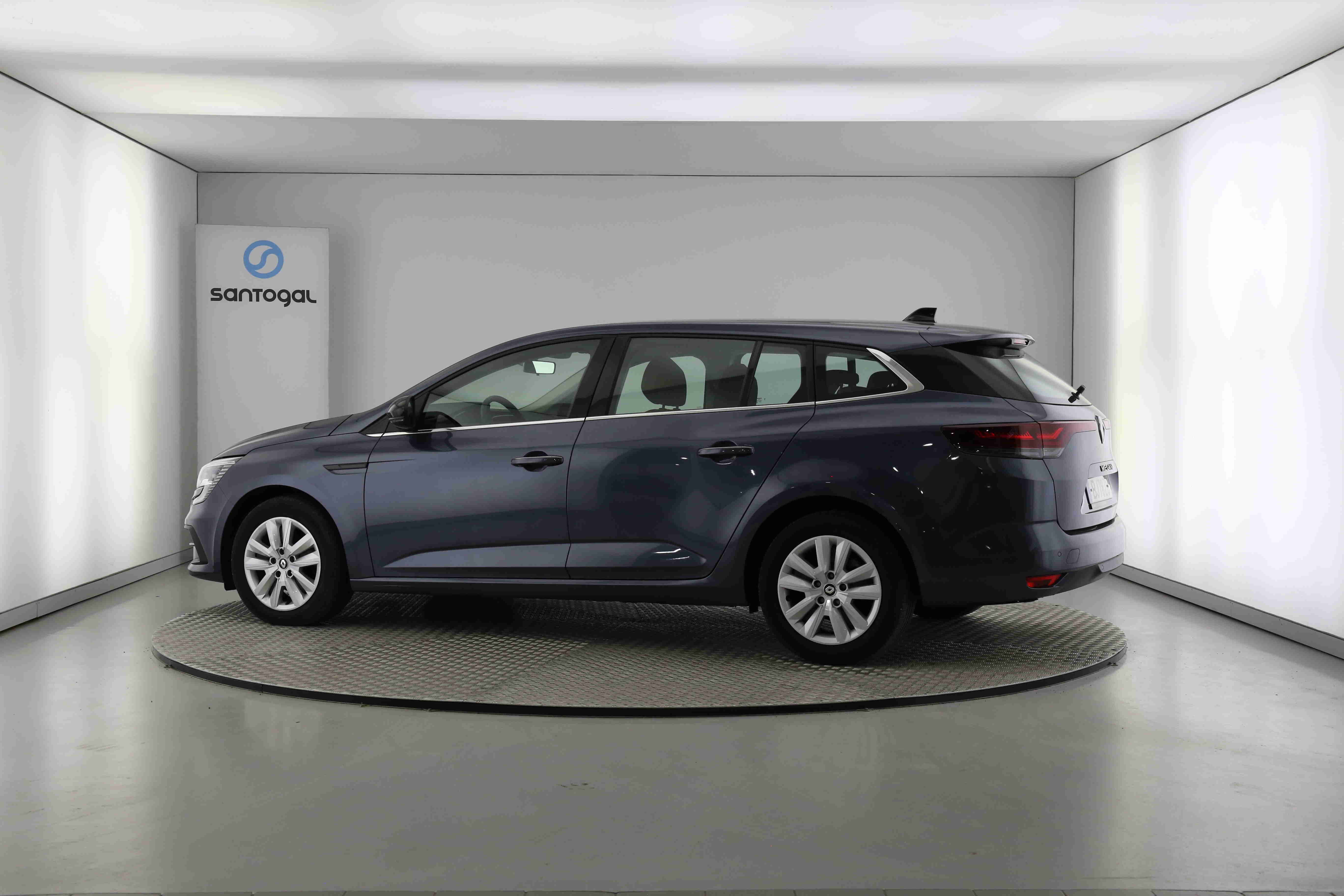 Renault Mégane Mégane ST 1.5 Blue dCi Equilibre EDC — fotografia 5