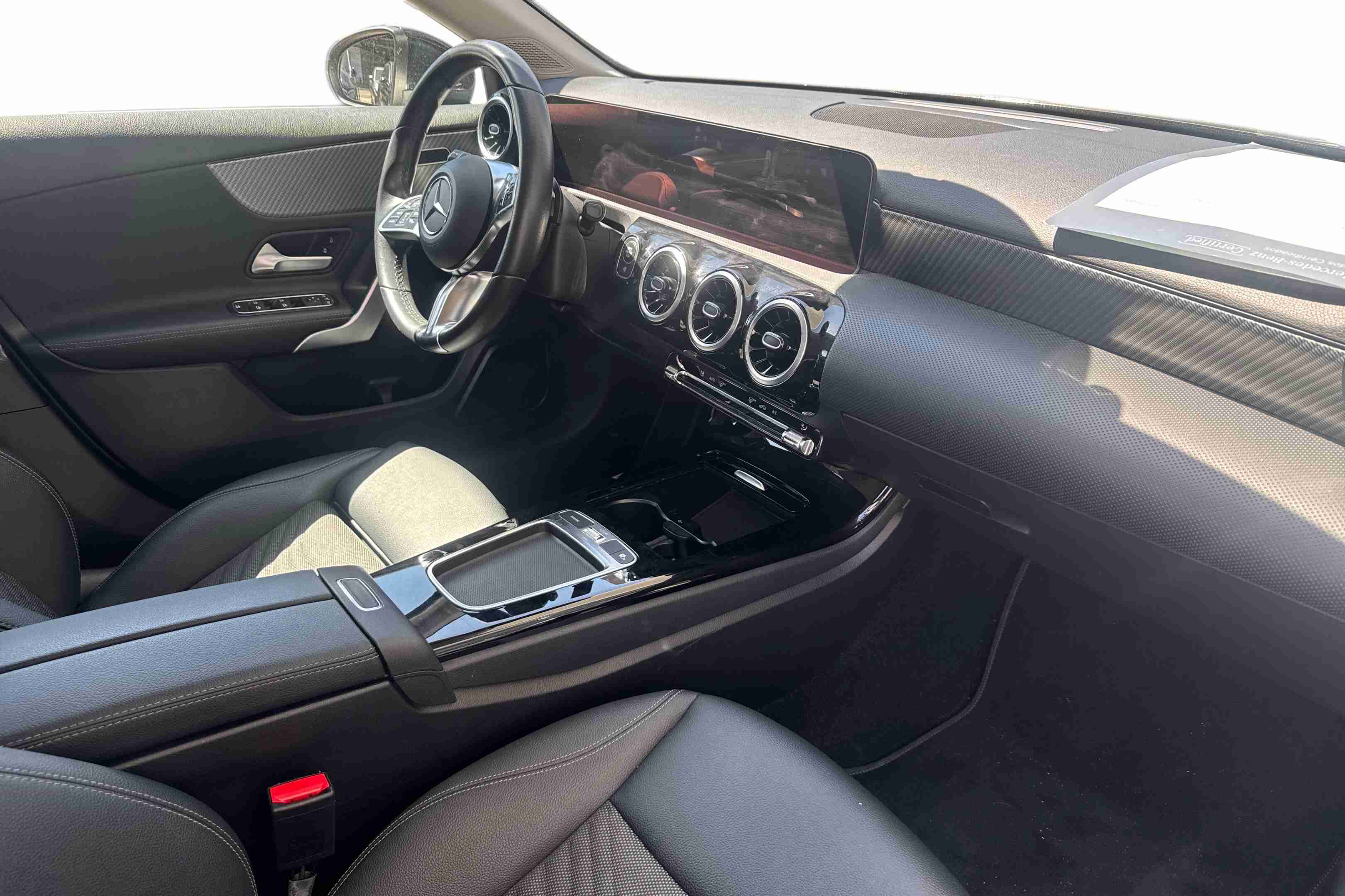Mercedes-Benz Classe A A 200 — fotografia 8