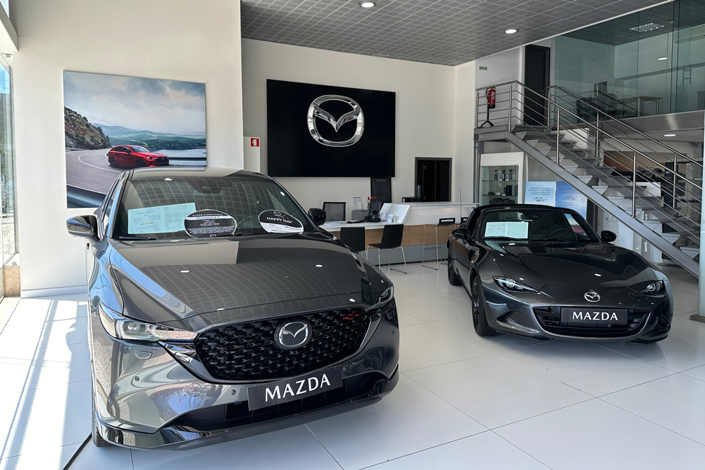 Santogal Mazda Cacem Stand 2