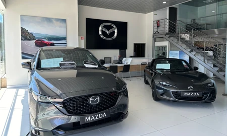 Santogal Mazda Cacem Stand 2