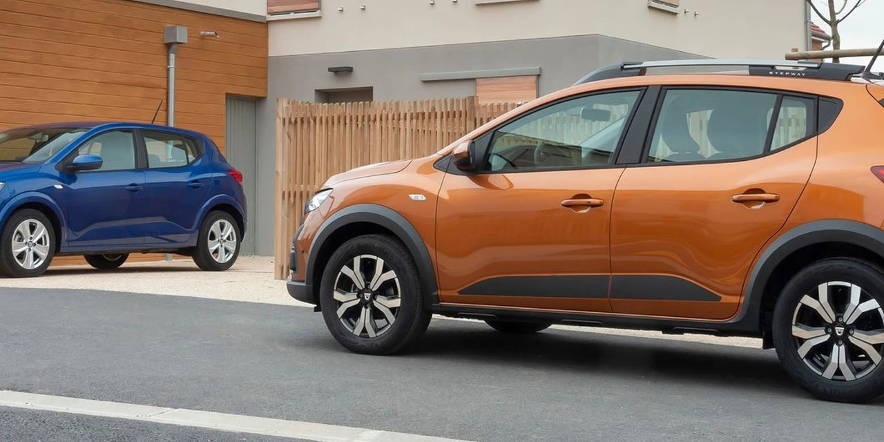DACIA SANDERO SANDERO STEPWAY Slider Grande#1