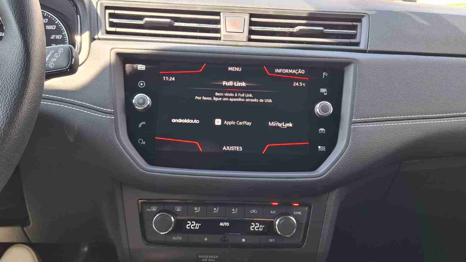 SEAT Arona Arona 1.0 TSI Xcellence DSG — fotografia 17