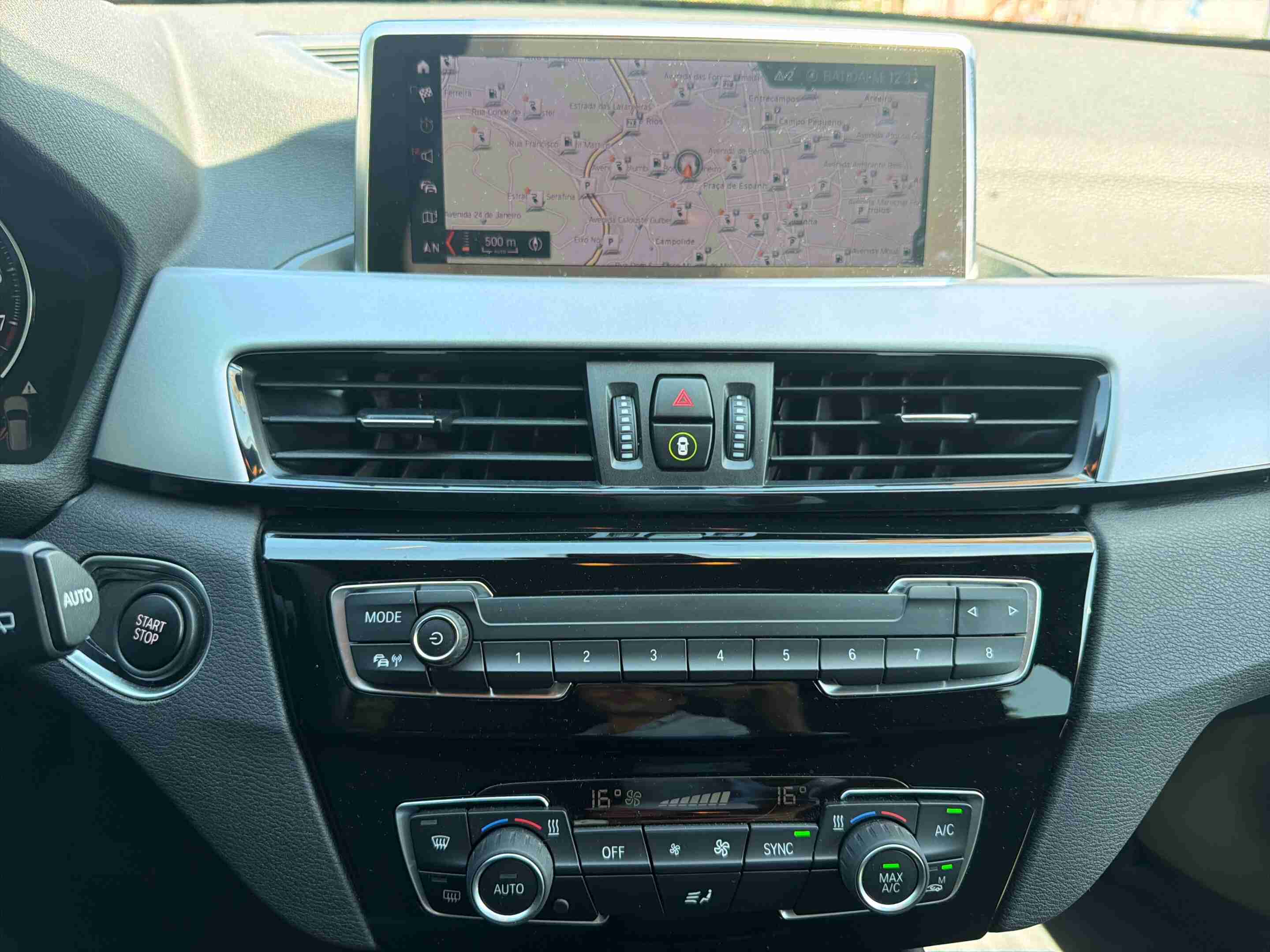 BMW X1 X1 25 e xDrive Corporate Edition — fotografia 14