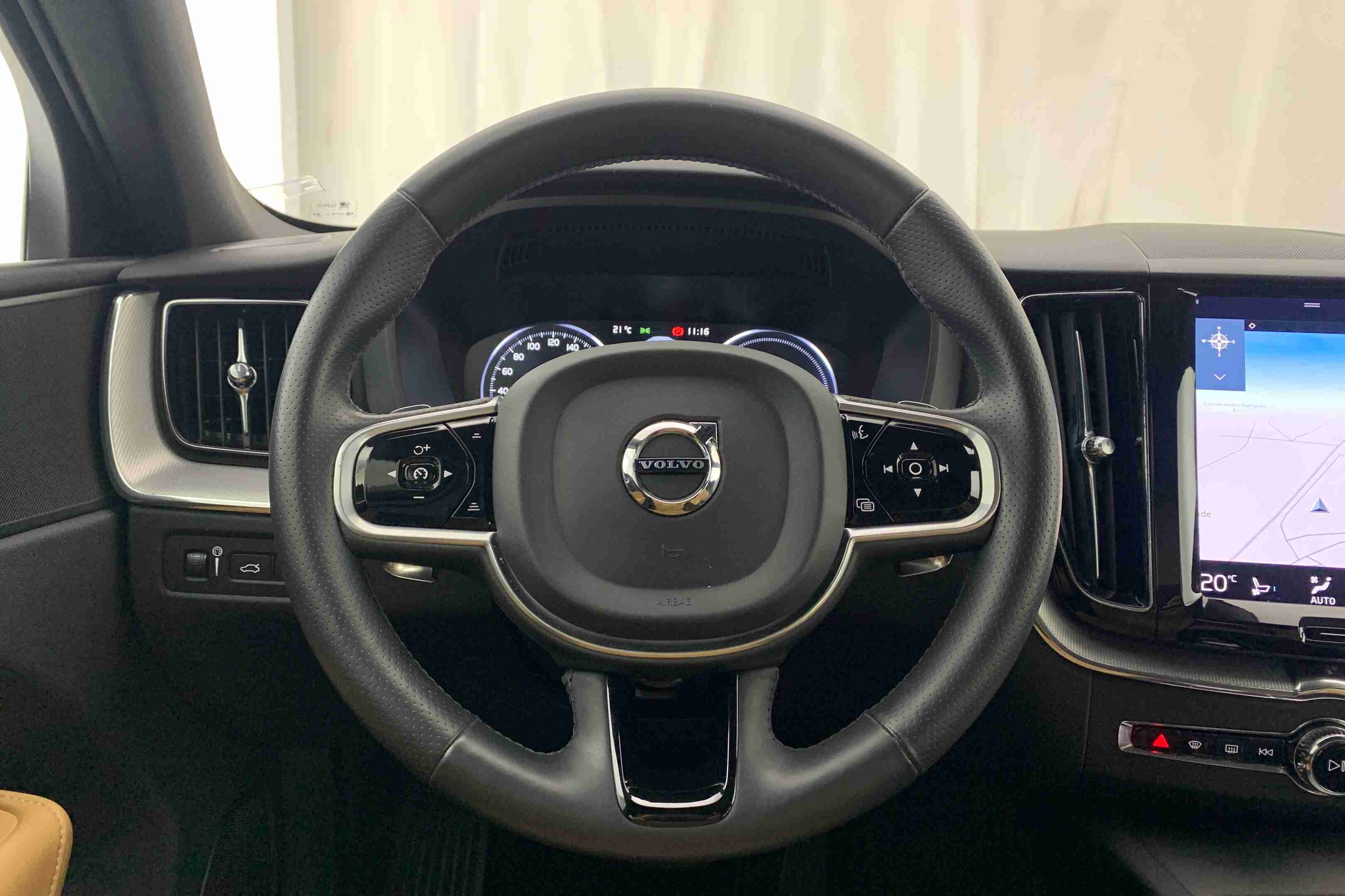 Volvo XC 60 XC60 2.0 T8 PHEV Inscription AWD — fotografia 13