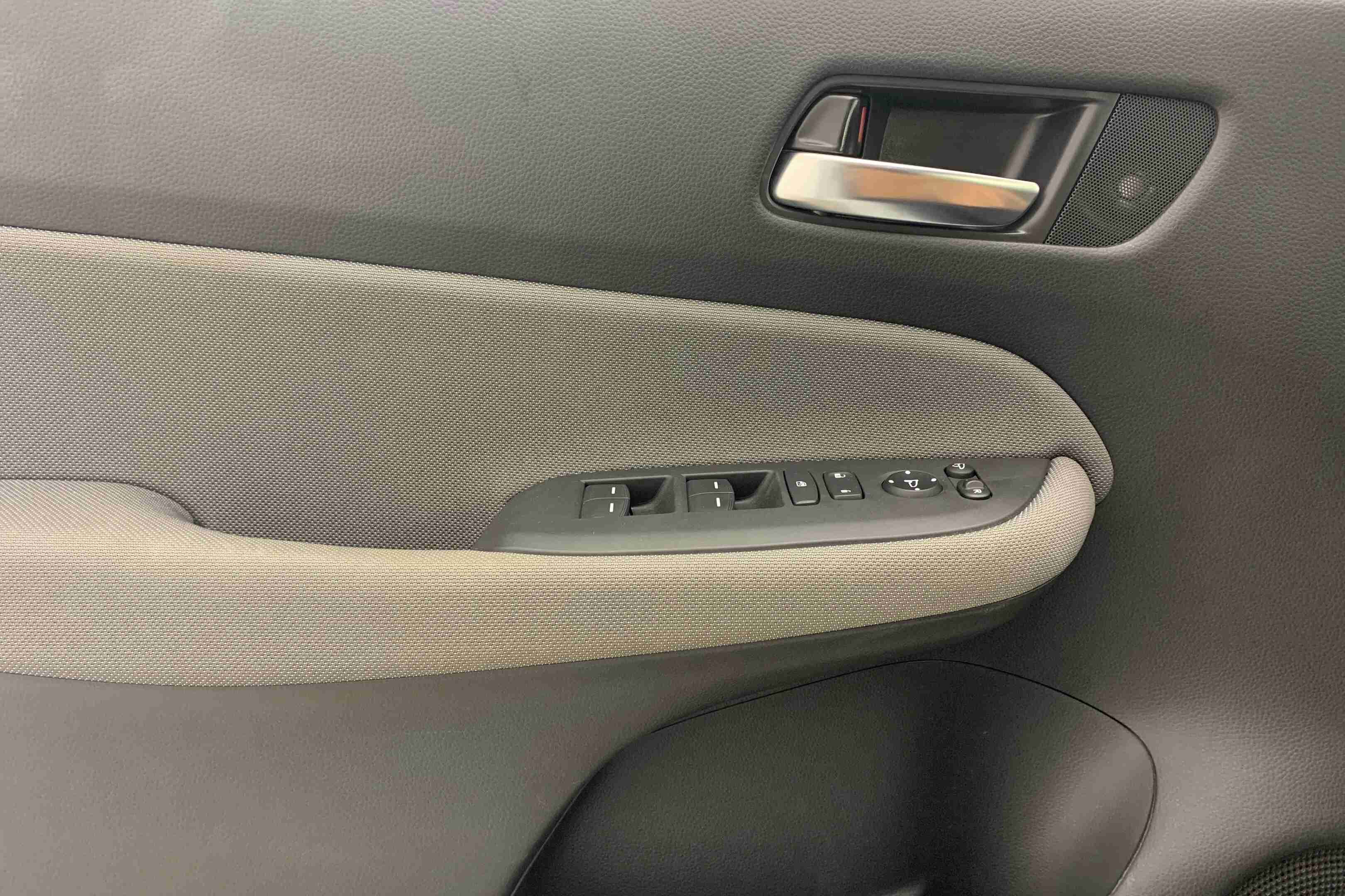 Honda Jazz Jazz Crosstar 1.5 i-MMD Executive — fotografia 46
