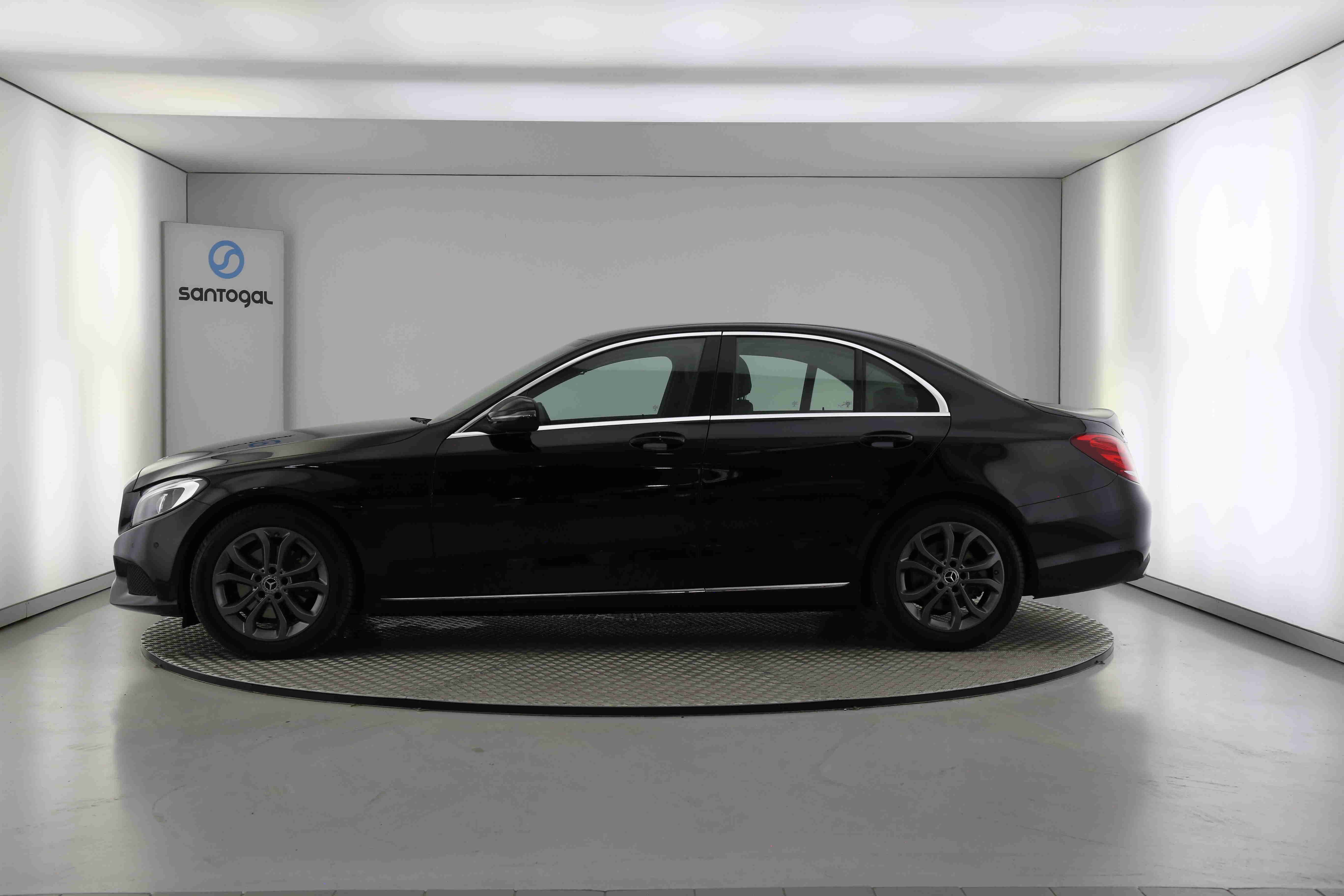 Mercedes-Benz Classe C C 220 d Avantgarde Aut. — fotografia 8