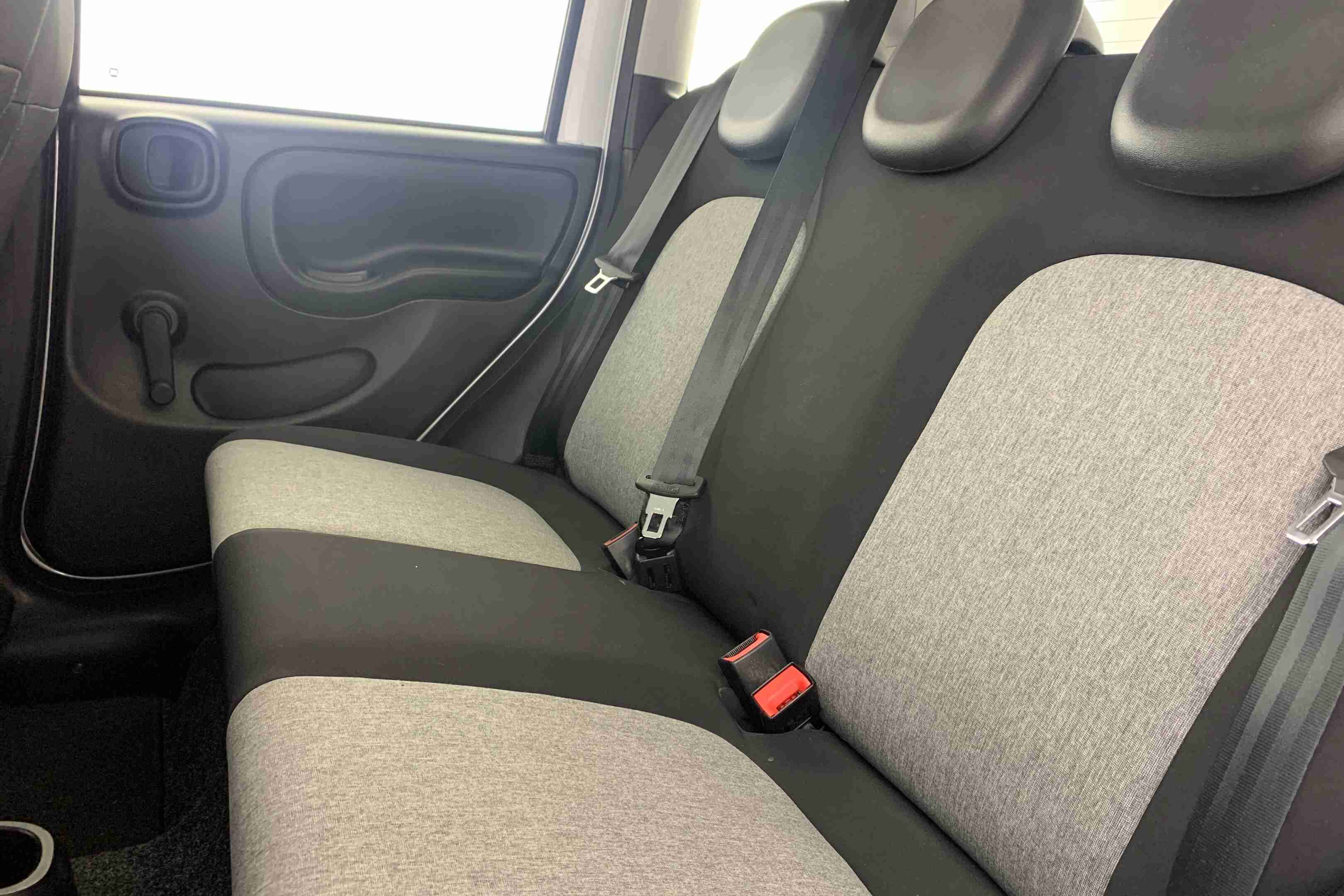 Fiat Panda Panda 1.2 Lounge S S — fotografia 16