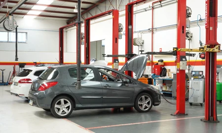Santogal Peugeot Cacem Oficina 1