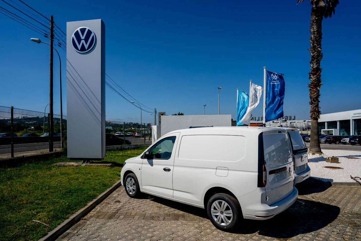 Santogal Volkswagen Abrunheira Stand 3 (2)