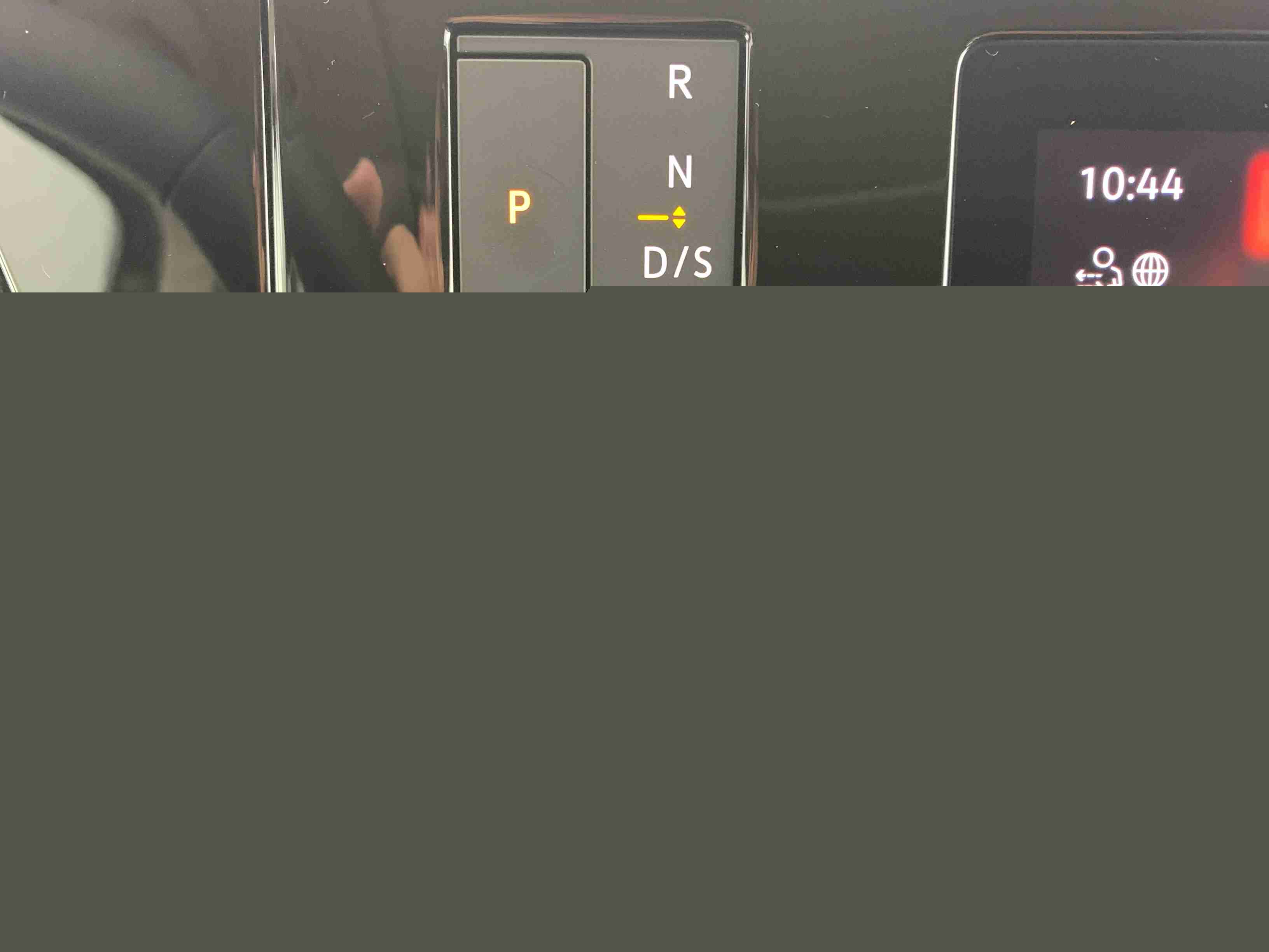 3053568_4