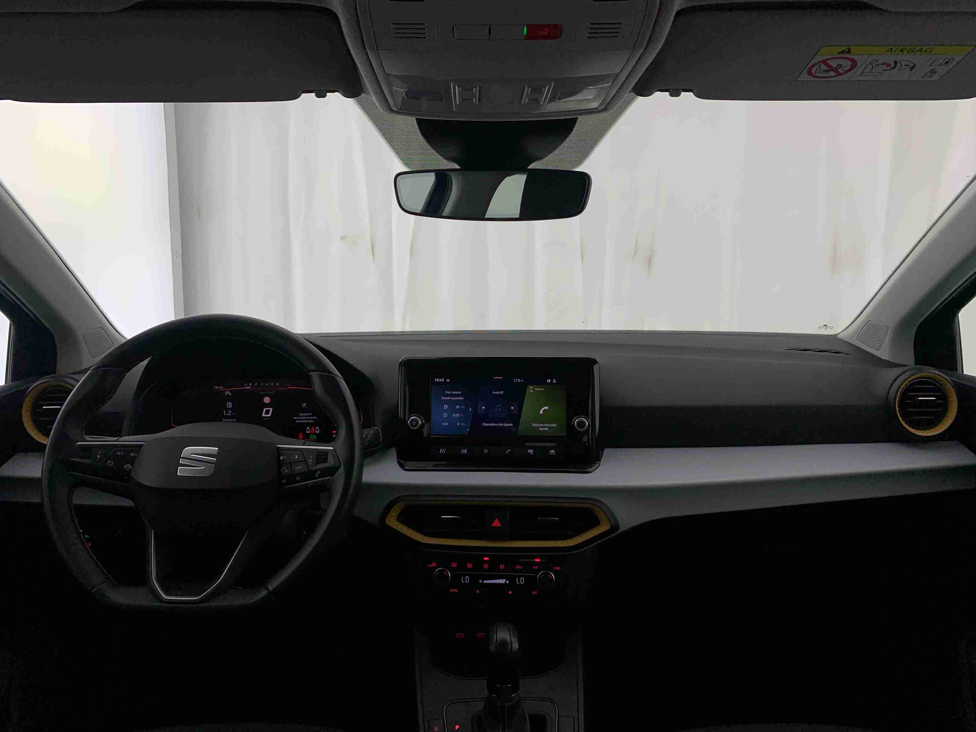SEAT Ibiza Ibiza 1.0 TSI Style DSG — fotografia 13