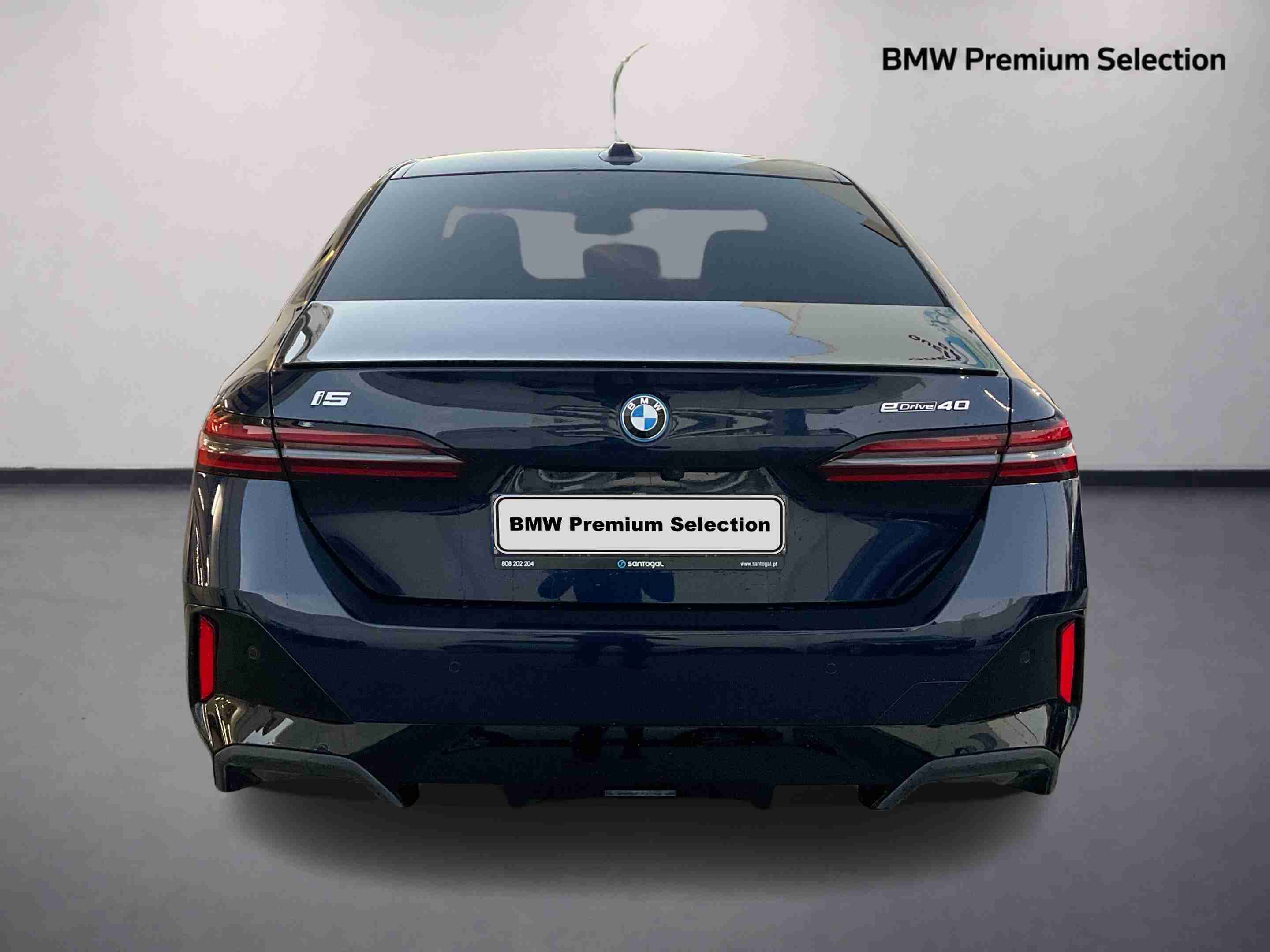 BMW - i5 - i5 eDrive40 — photo 5