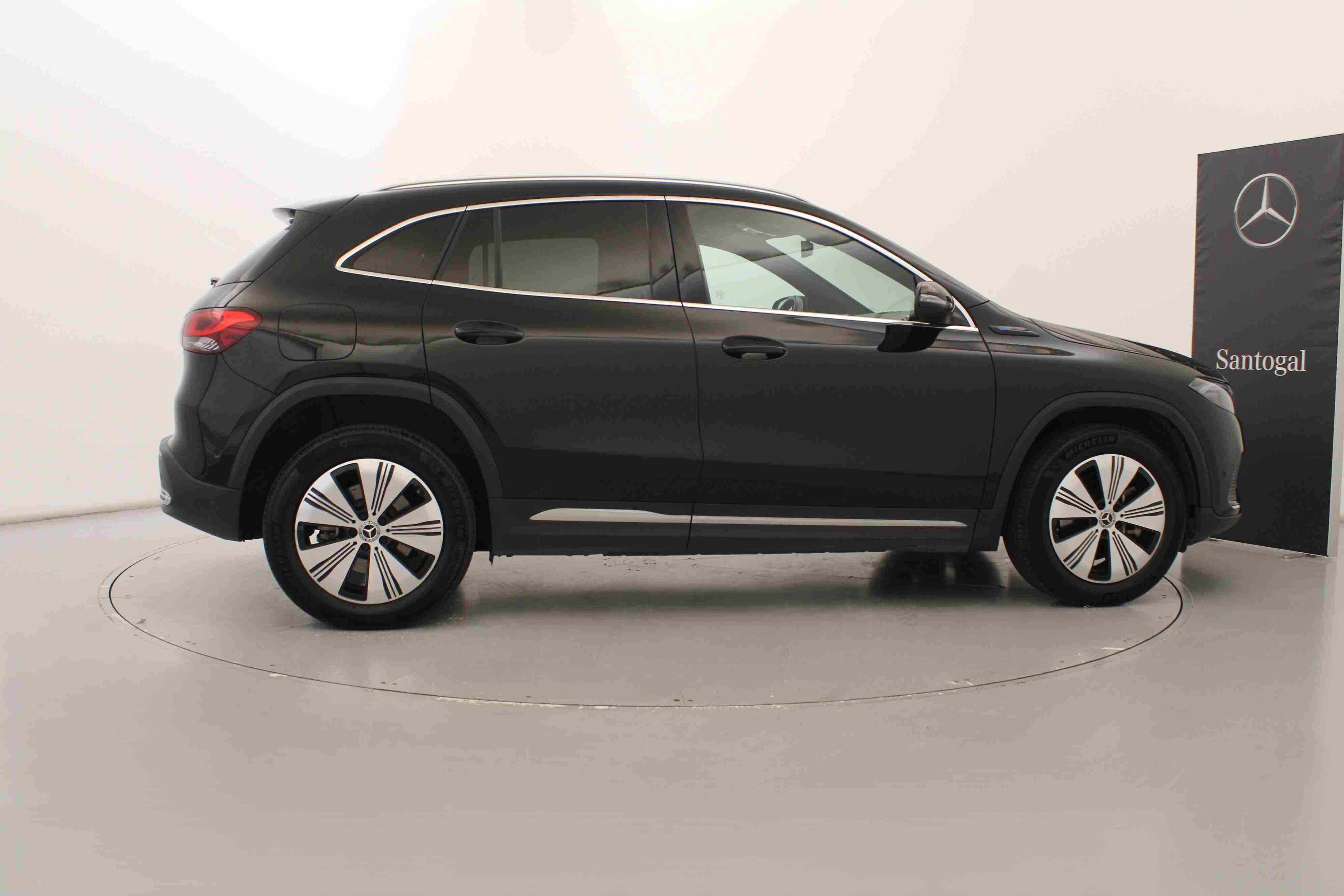 Mercedes-Benz EQA EQA 350 4Matic Progressive — fotografia 7
