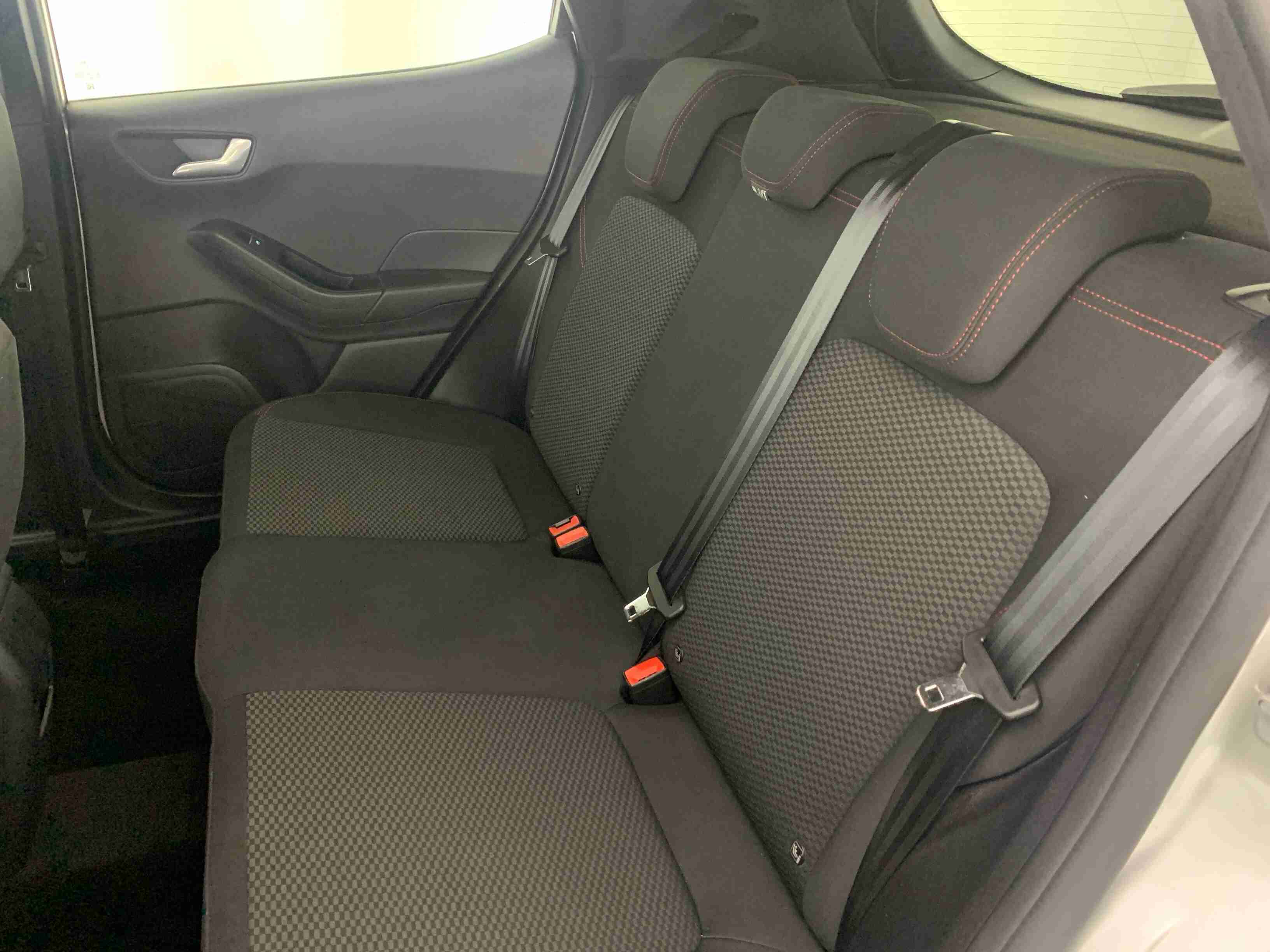 Ford Fiesta Fiesta 1.0 EcoBoost MHEV ST-Line — fotografia 8
