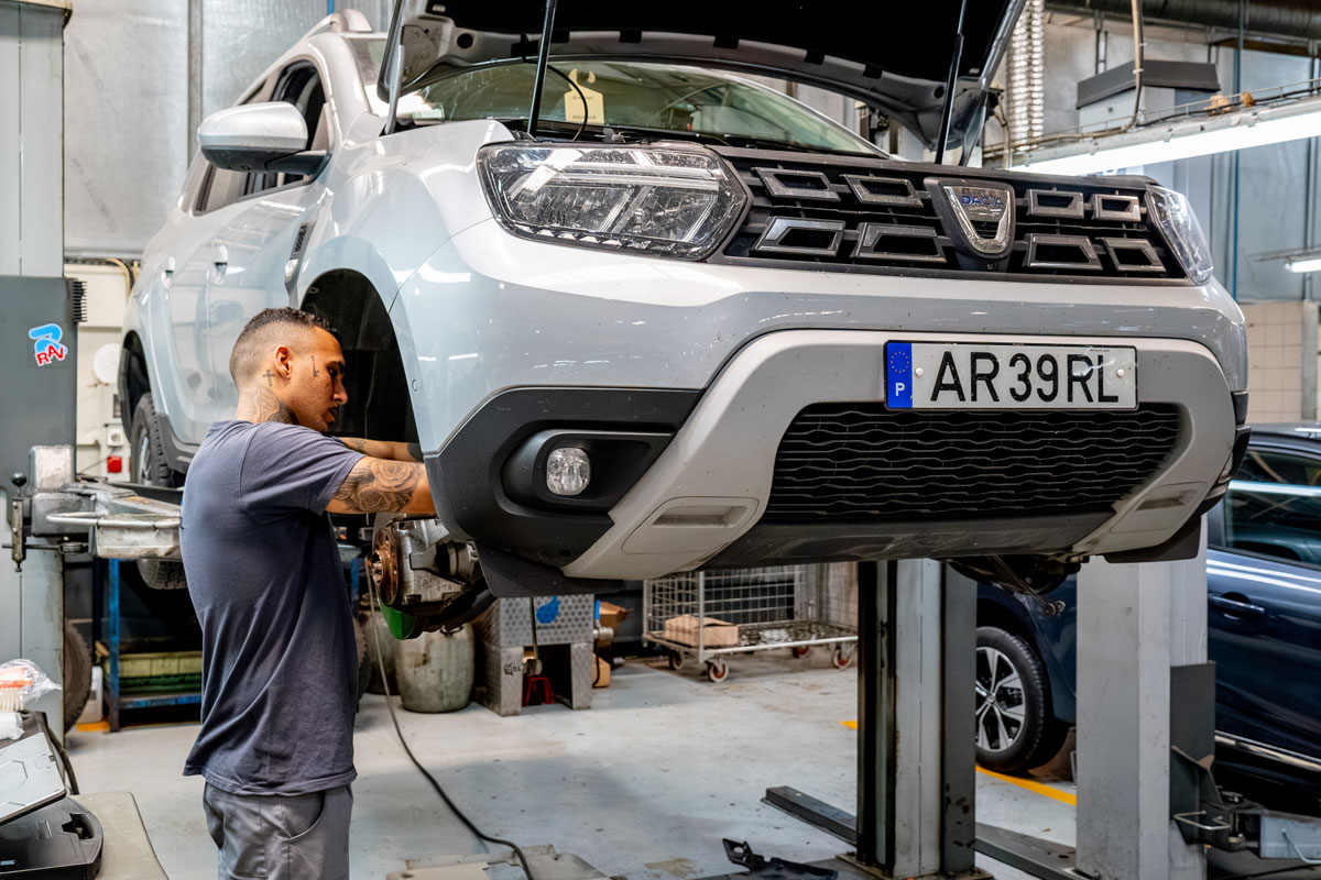 Santogal Dacia Chelas Oficina 2