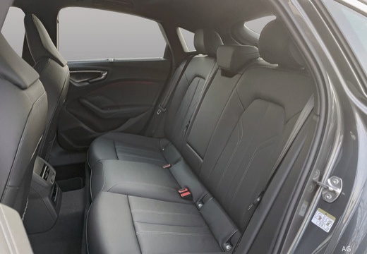 Audi A5 A5 e-hybrid quattro SE Business Plus — fotografia 7