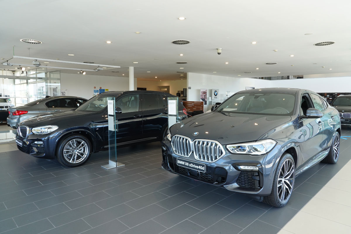 Santogal Bmw Loures Stand 3