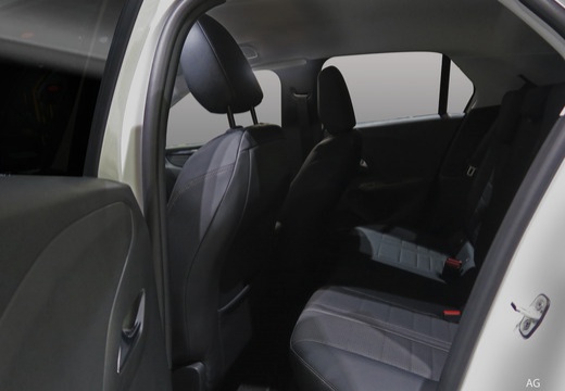 Opel Corsa Corsa 1.2 T Edition — fotografia 7