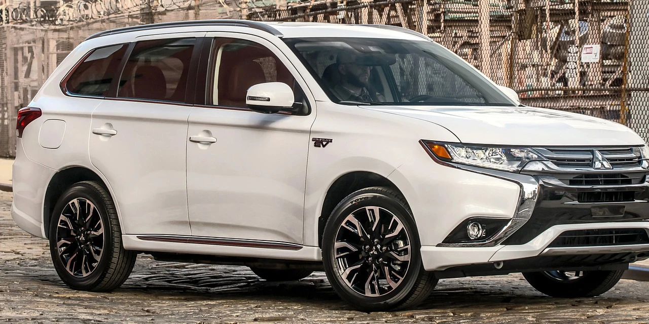 MITSUBISHI OUTLANDER Slider Grande