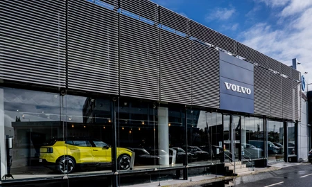 Santogal Volvo Cascais Stand 1 (1)