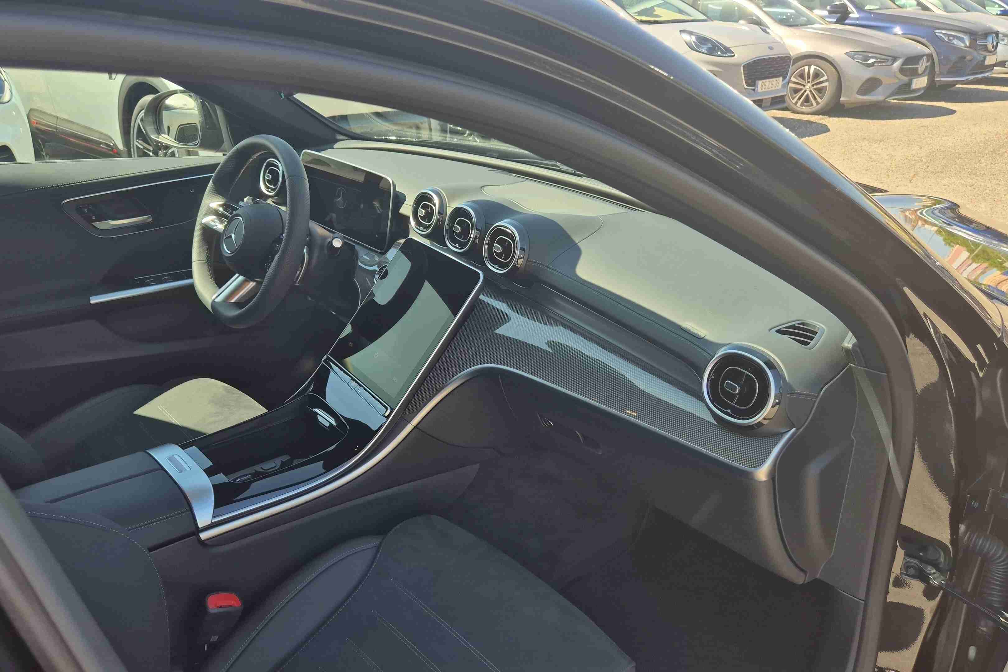 Mercedes-Benz Classe C C 300 de — fotografia 8
