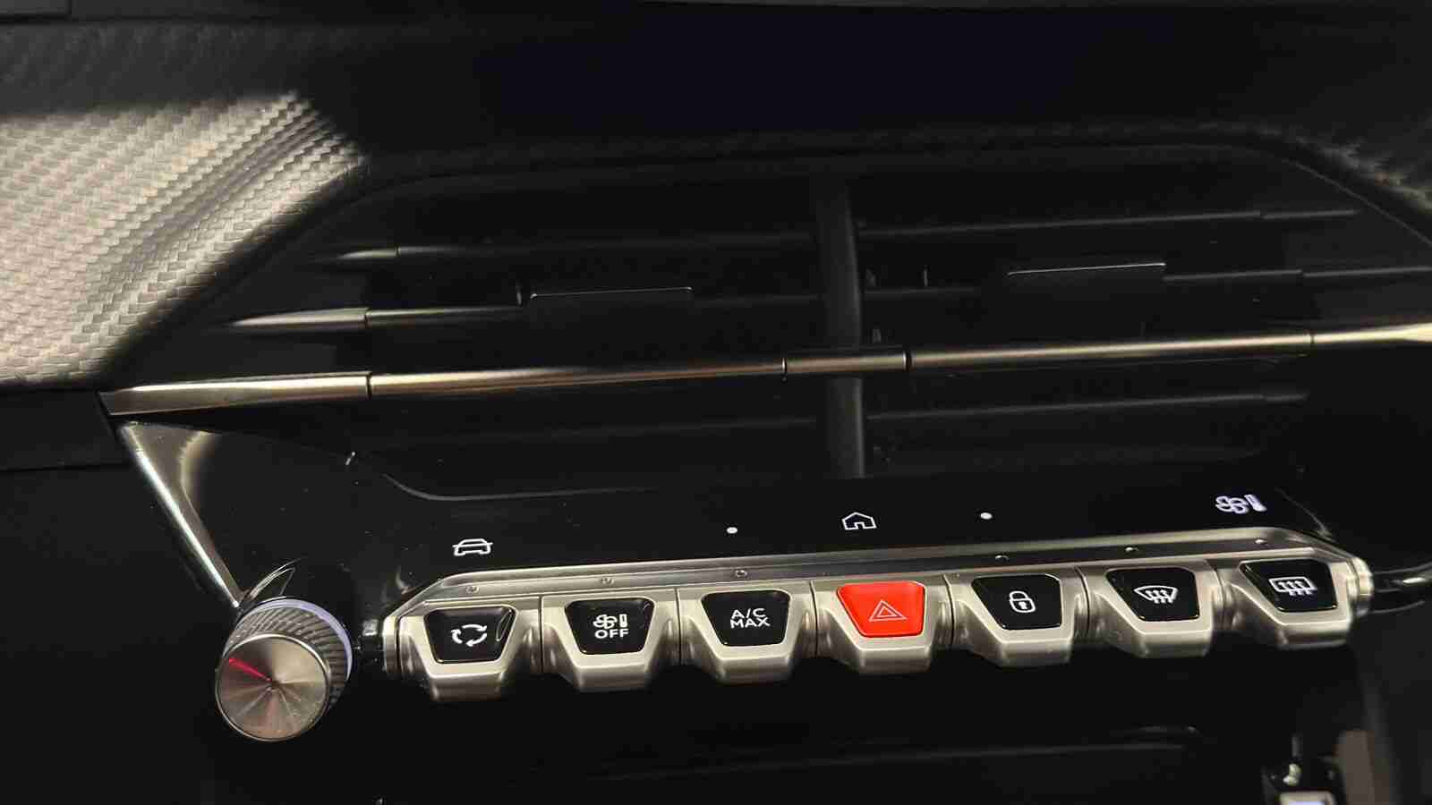 Peugeot 2008 e-2008 54 kWh Style — fotografia 12