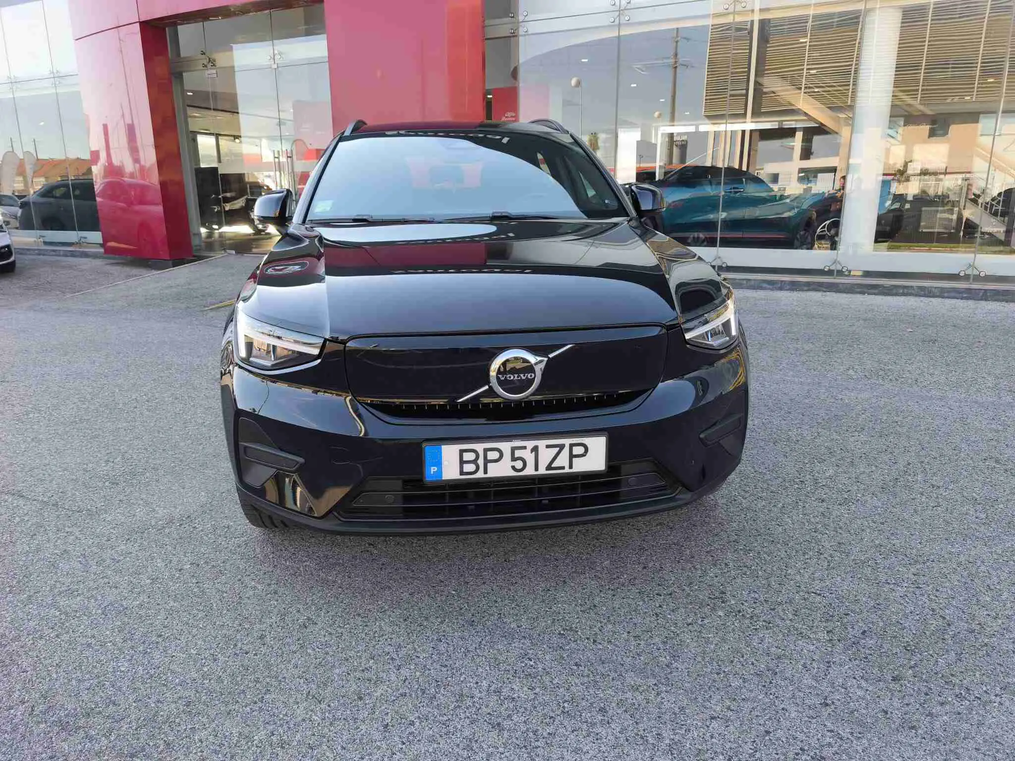 Volvo EX40