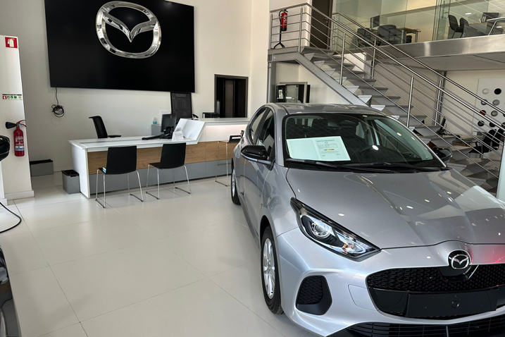 Santogal Mazda Cacem Stand 3