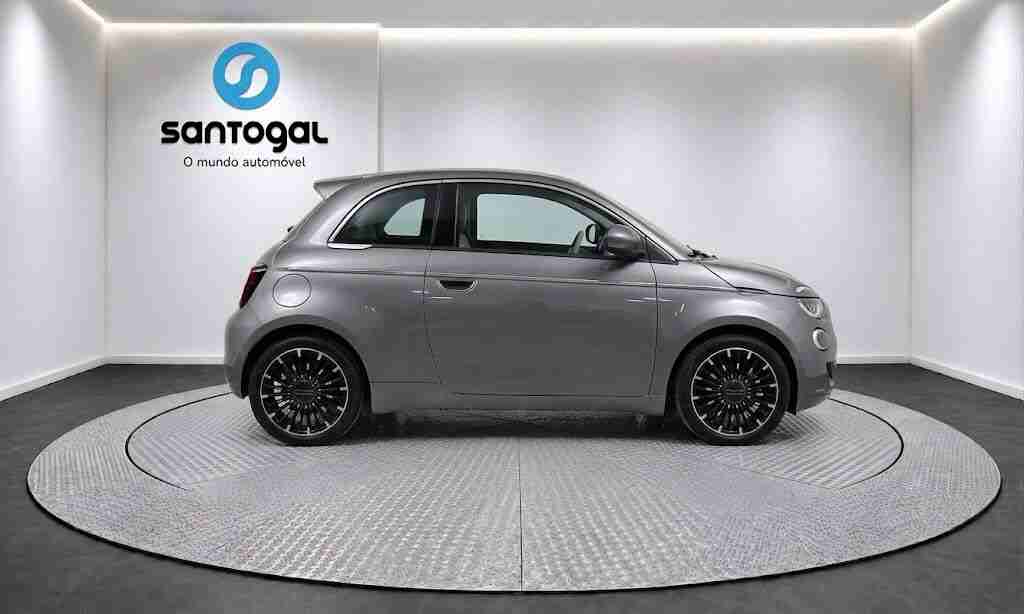 FIAT - 500E - 500e 42 kWh La Prima by Bocelli — photo 5