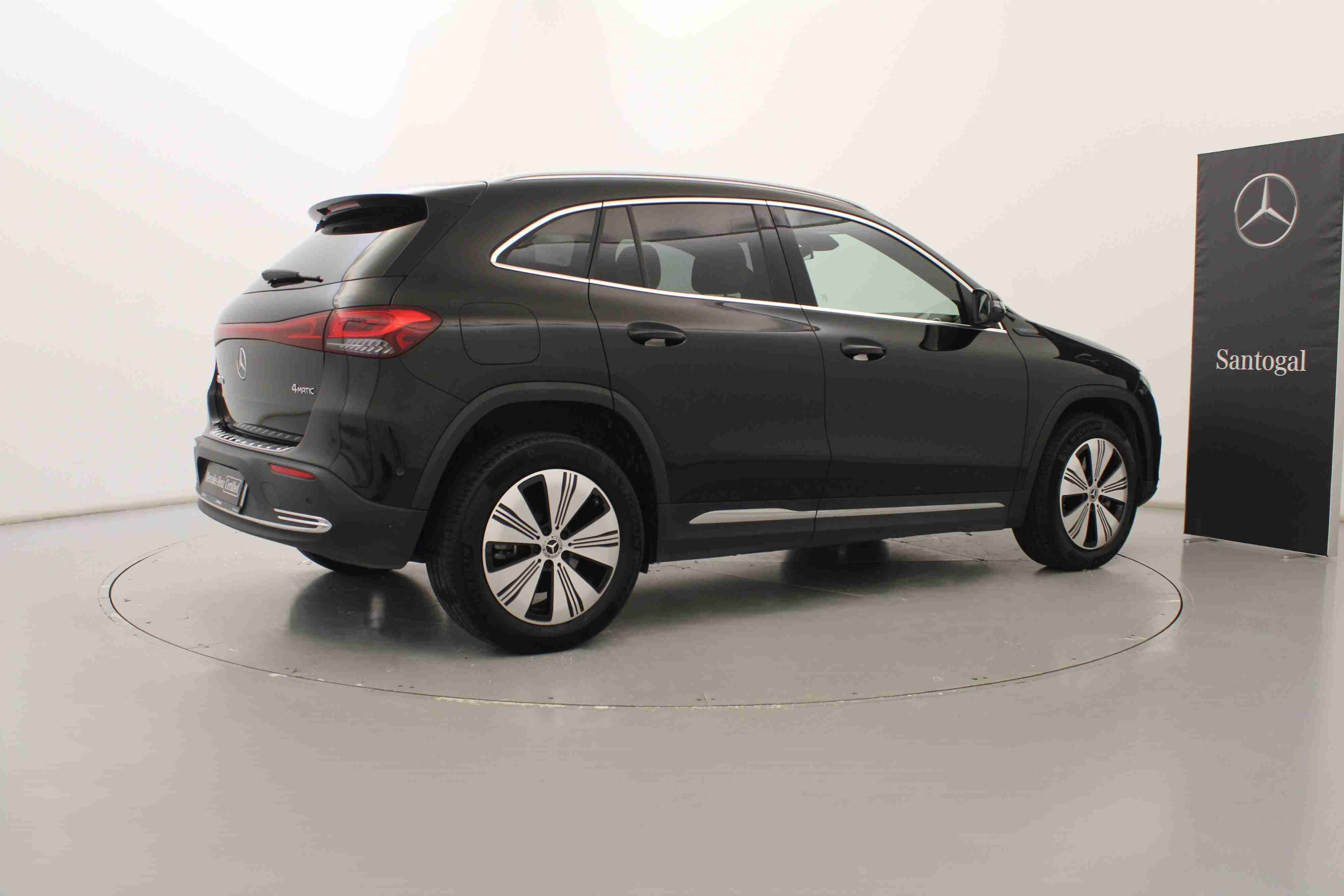 Mercedes-Benz EQA EQA 350 4Matic Progressive — fotografia 9