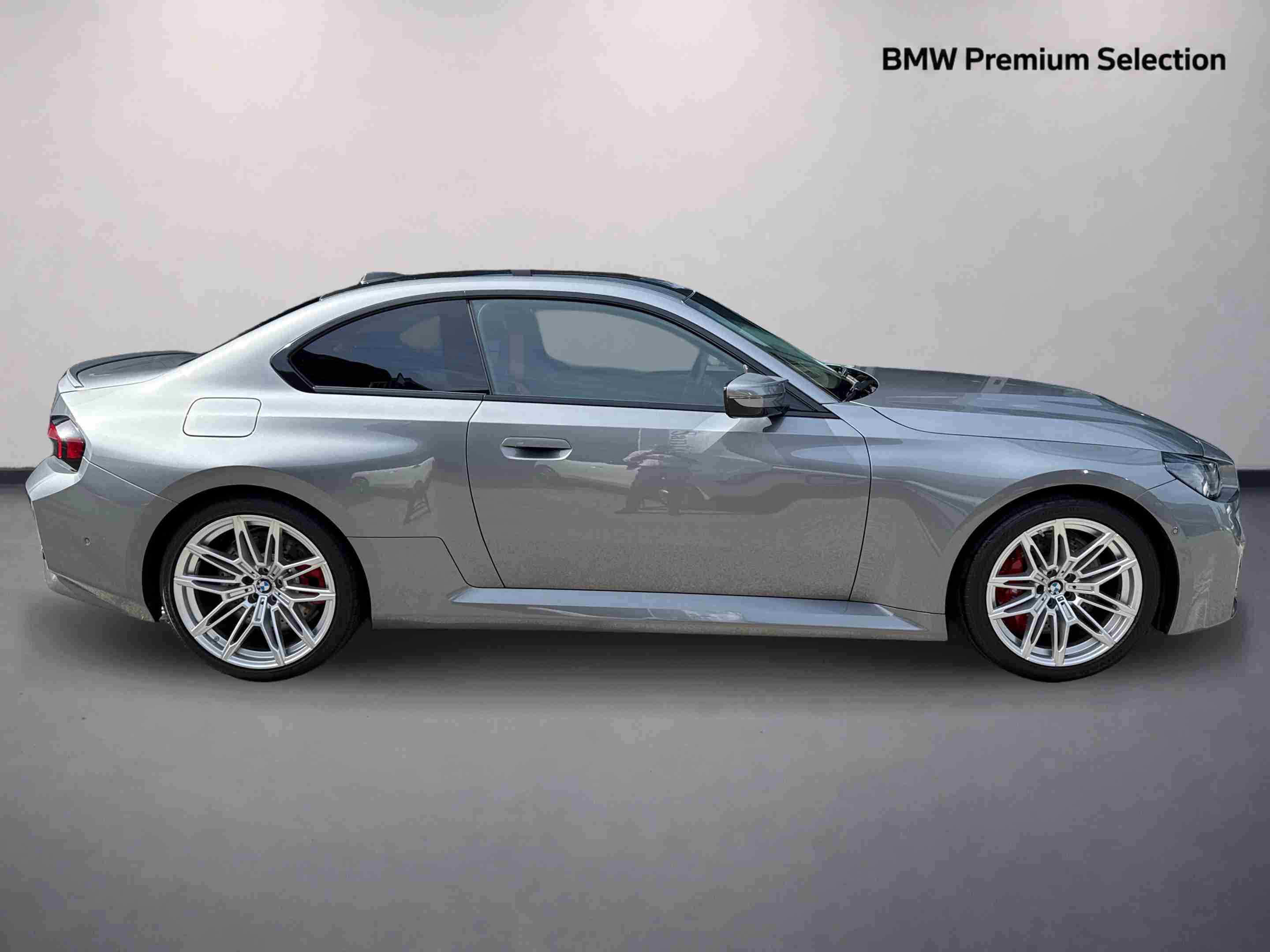3067610_4
