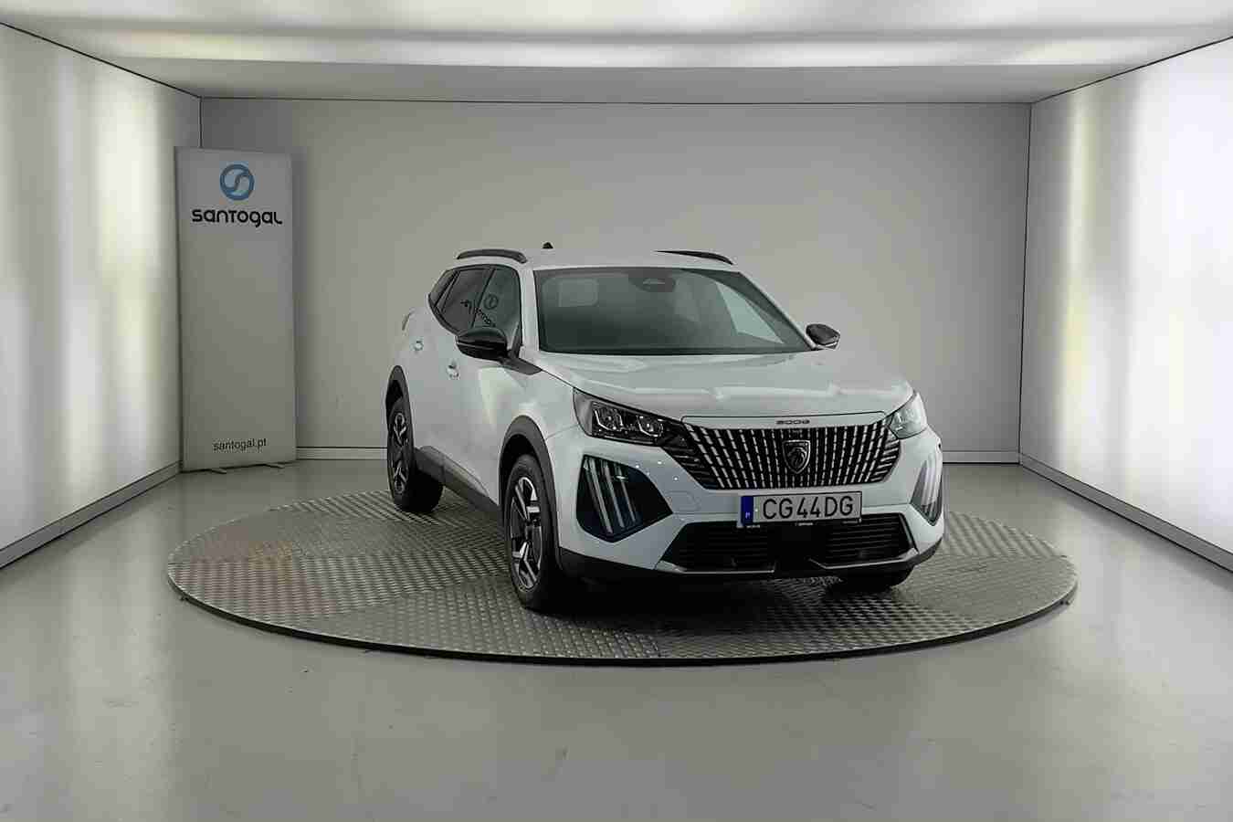 PEUGEOT - 2008 - 2008 1.2 Allure — photo 2