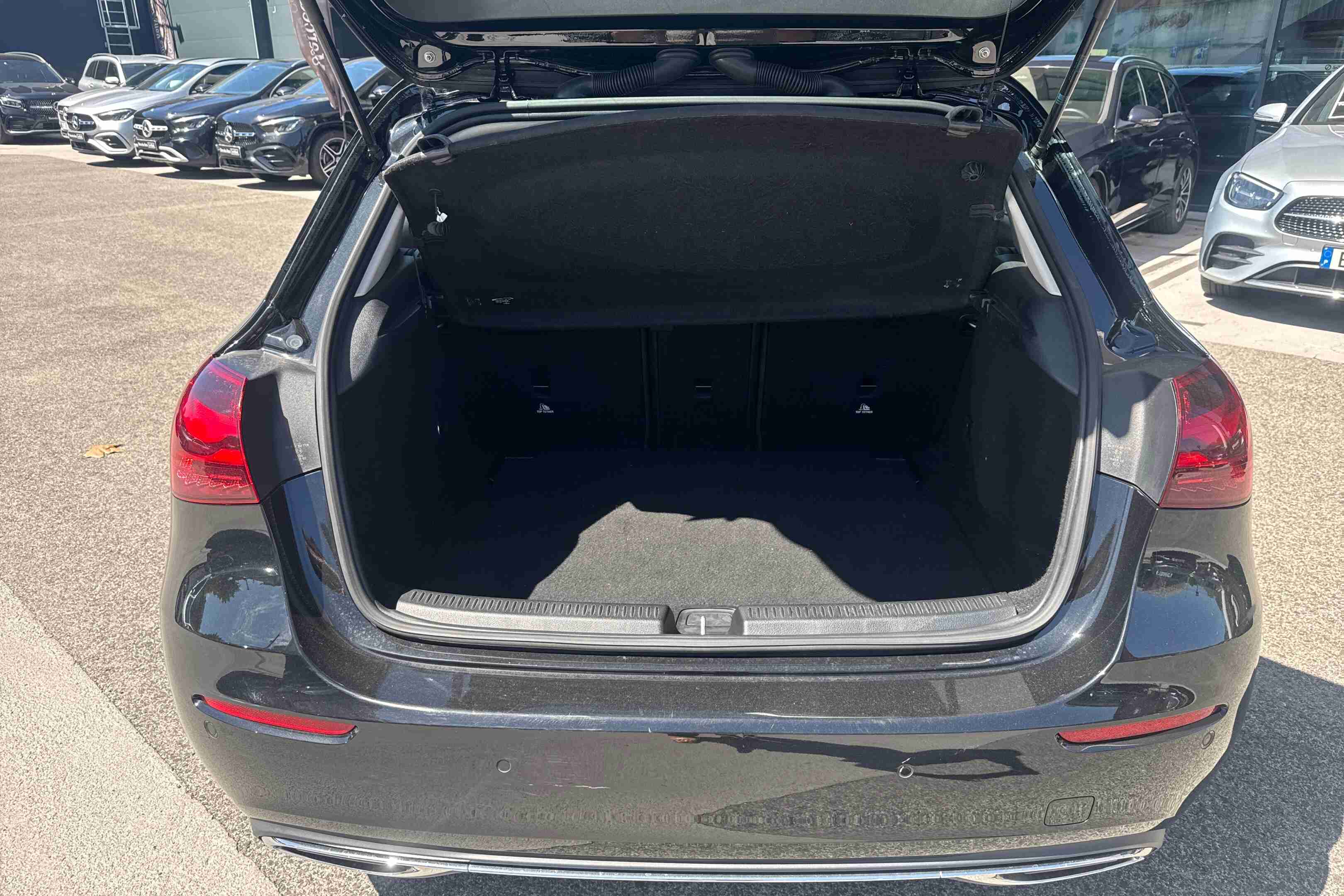 Mercedes-Benz Classe A A 200 — fotografia 11