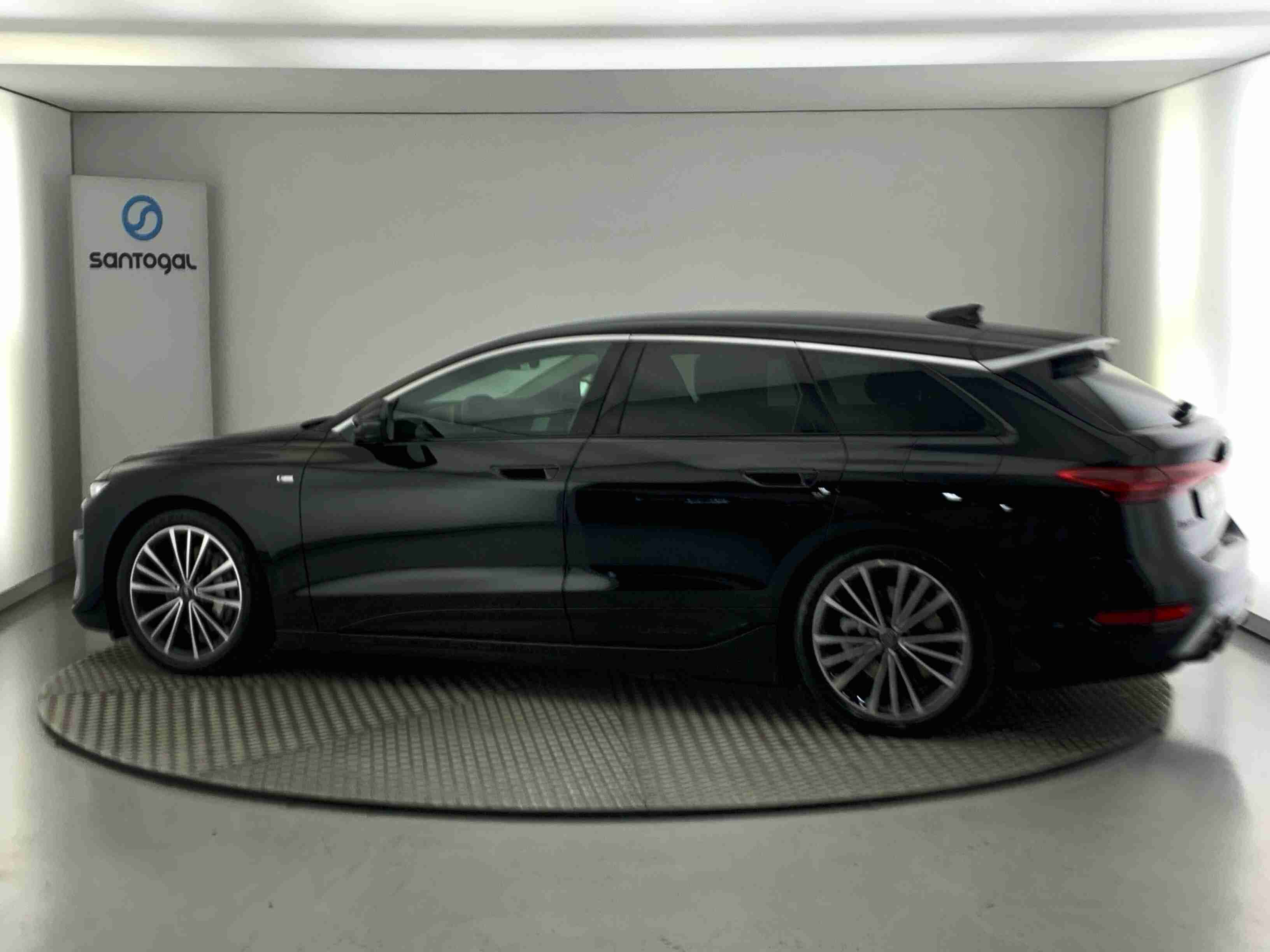 Audi A6 A6 Avant e-tron 100 kWh Performance — fotografia 13