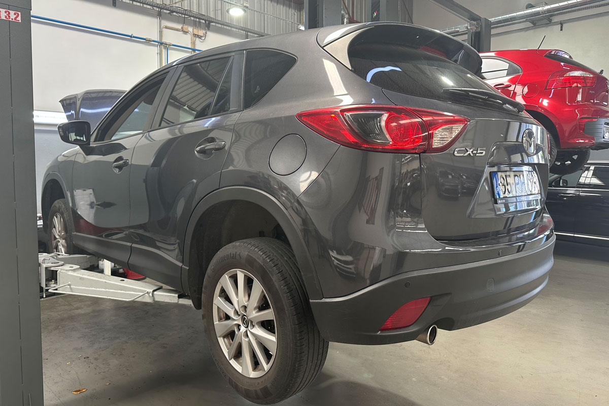 Santogal Mazda Cacem Oficina 2