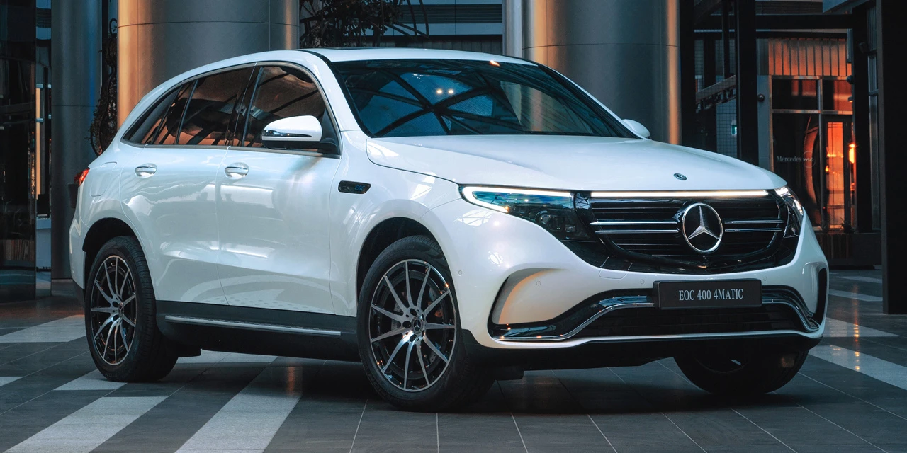 MERCEDES EQC #2 Slider Grande