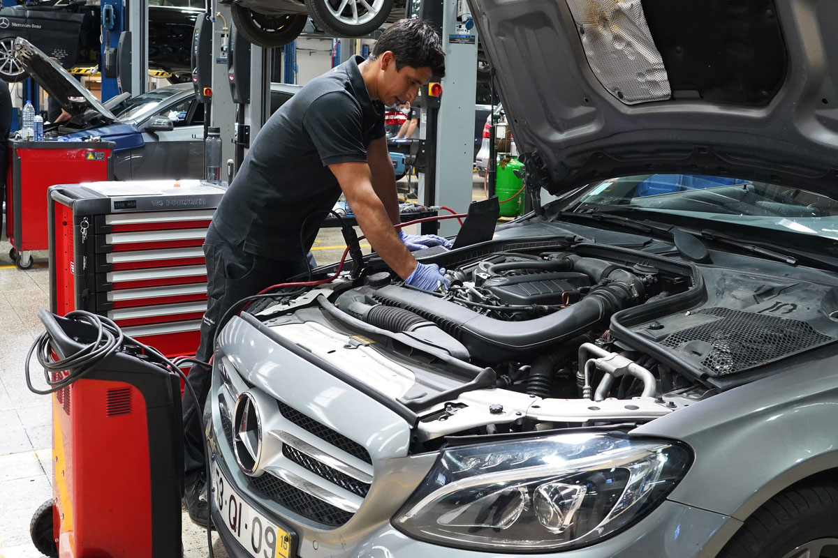 Santogal Mercedes Lisboa Oficina 1