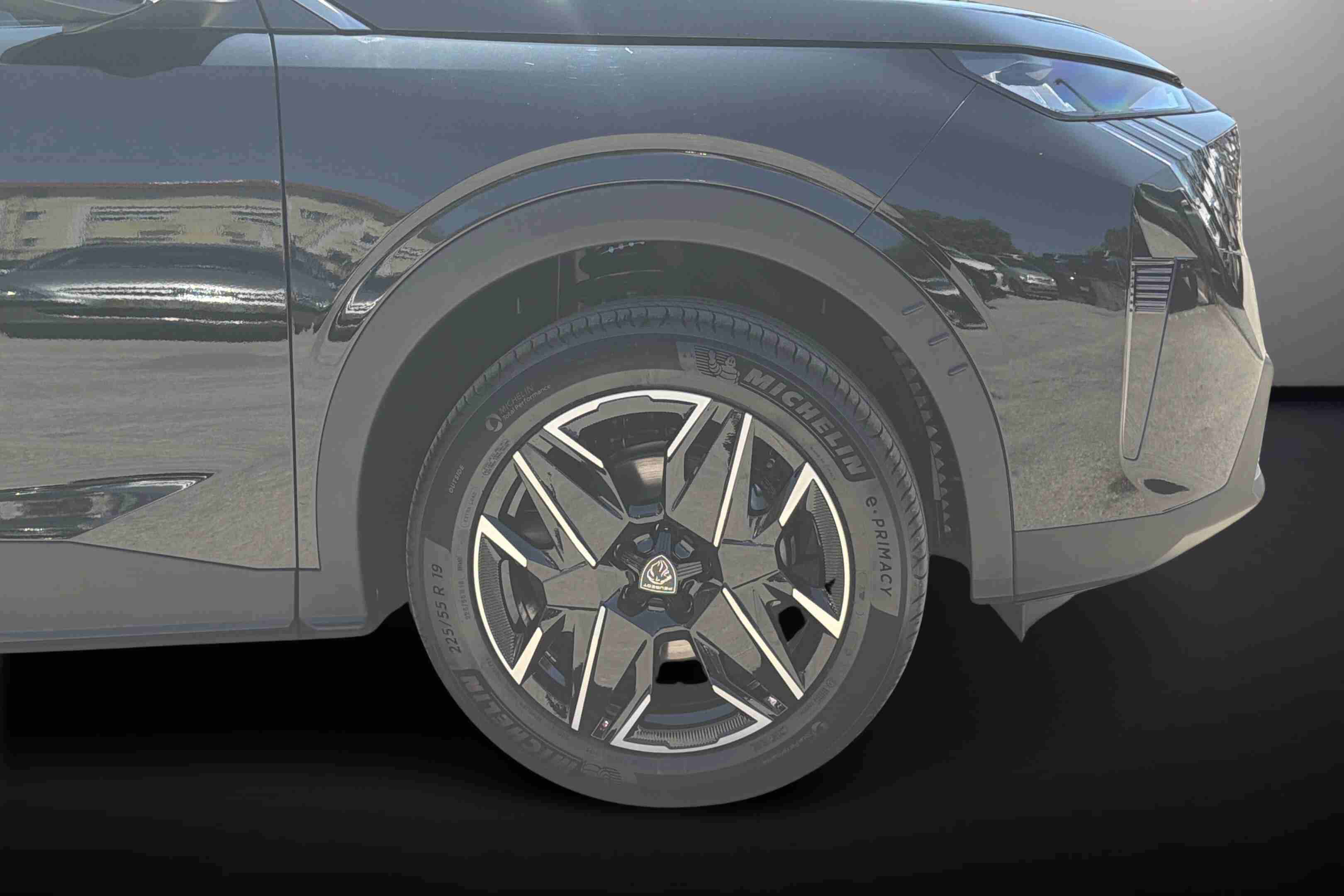 Peugeot 5008 5008 1.2 Hybrid Allure e-DCS6 — fotografia 6