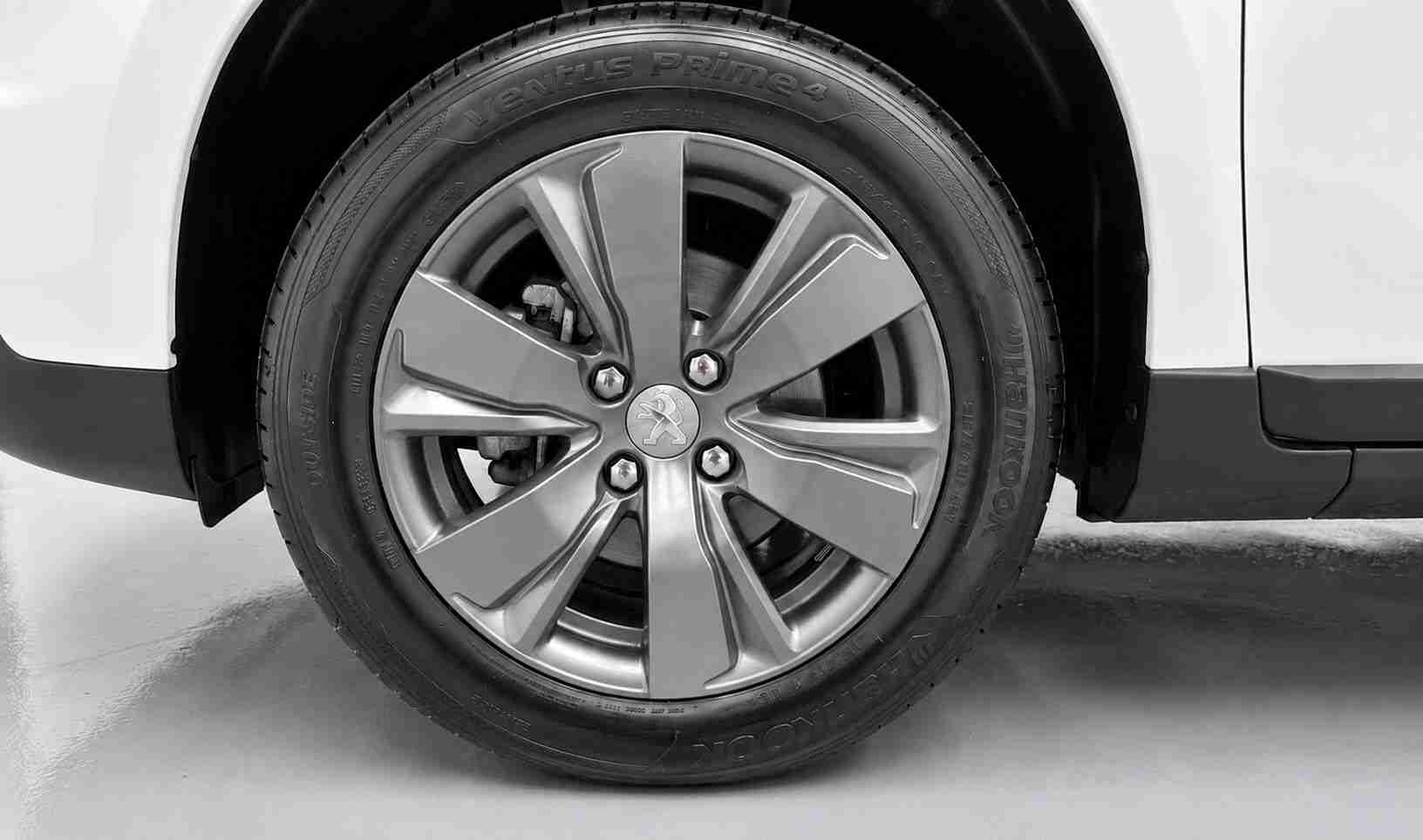 Peugeot 2008 2008 1.2 PureTech Style — fotografia 7