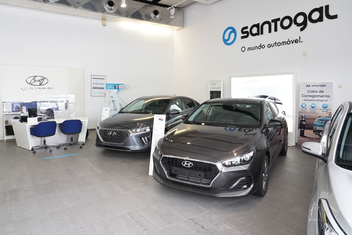Santogal Hyundai Cascais Stand 2