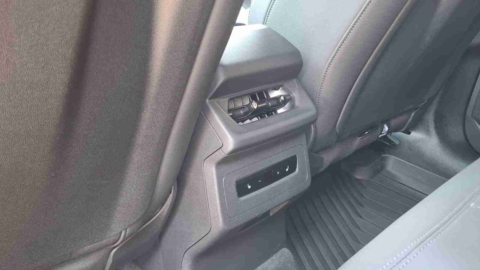 Audi Q6 Q6 100 kWh Performance — fotografia 35