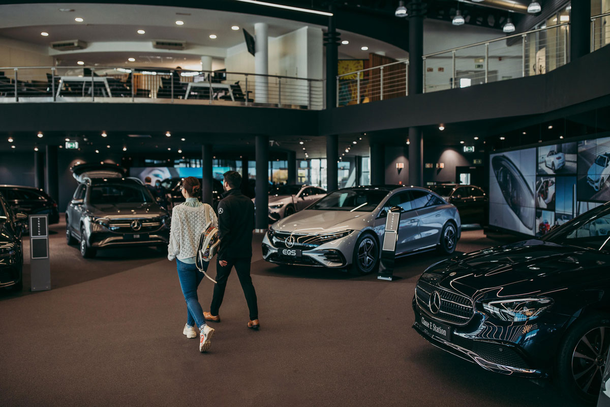 Santogal Mercedes Sintra Stand 3